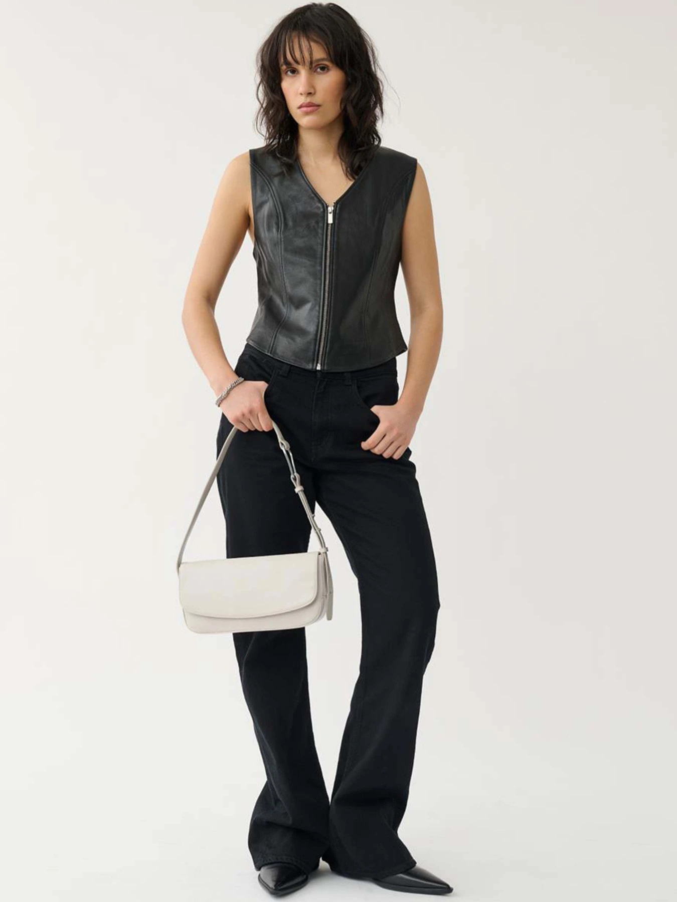 Сумки VAGABOND Deia модель BP03-001-02 Сумки VAGABOND Deia модель BP03-001-02 Фото