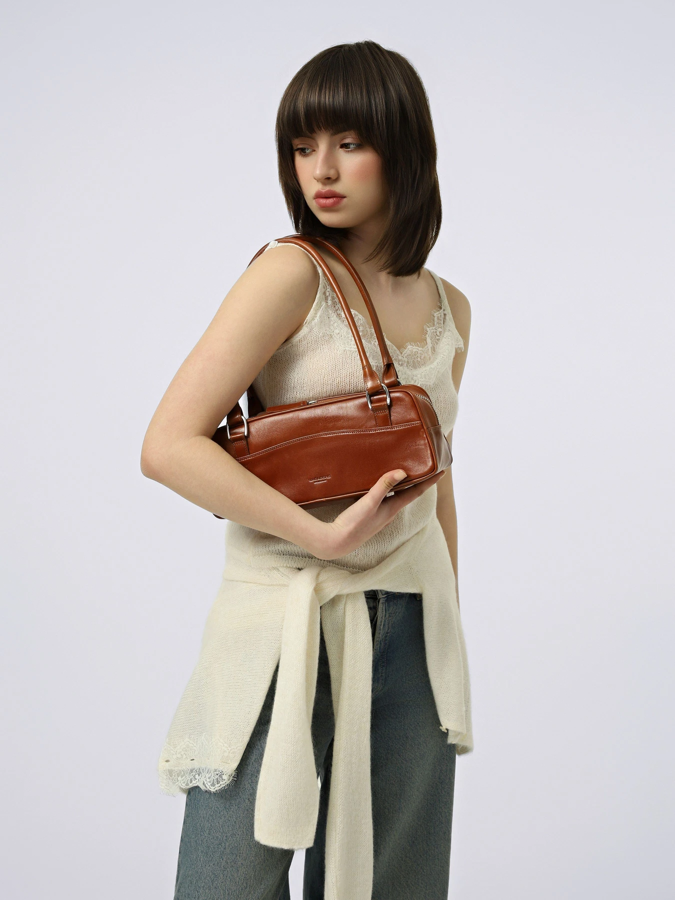 Сумки VAGABOND NOMI MINI модель BR02-001-27 Сумки VAGABOND NOMI MINI модель BR02-001-27 Фото