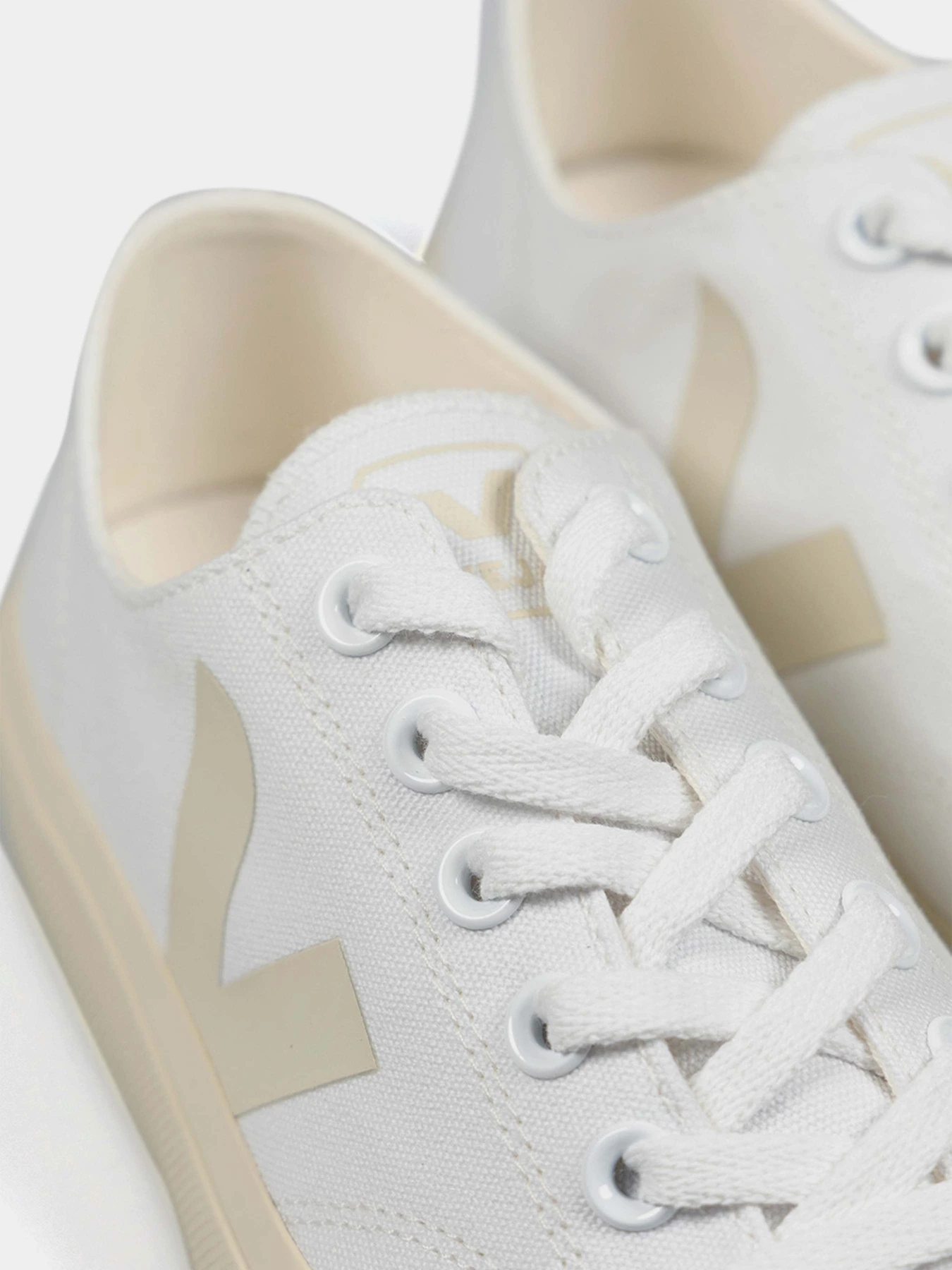 Кеды Veja модель PL0101401 WATA II LOW Фото