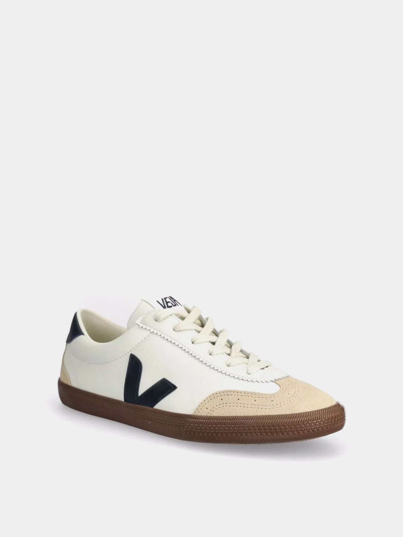 Кеды Veja VOLLEY модель VO2003531B Кеды Veja VOLLEY модель VO2003531B Фото