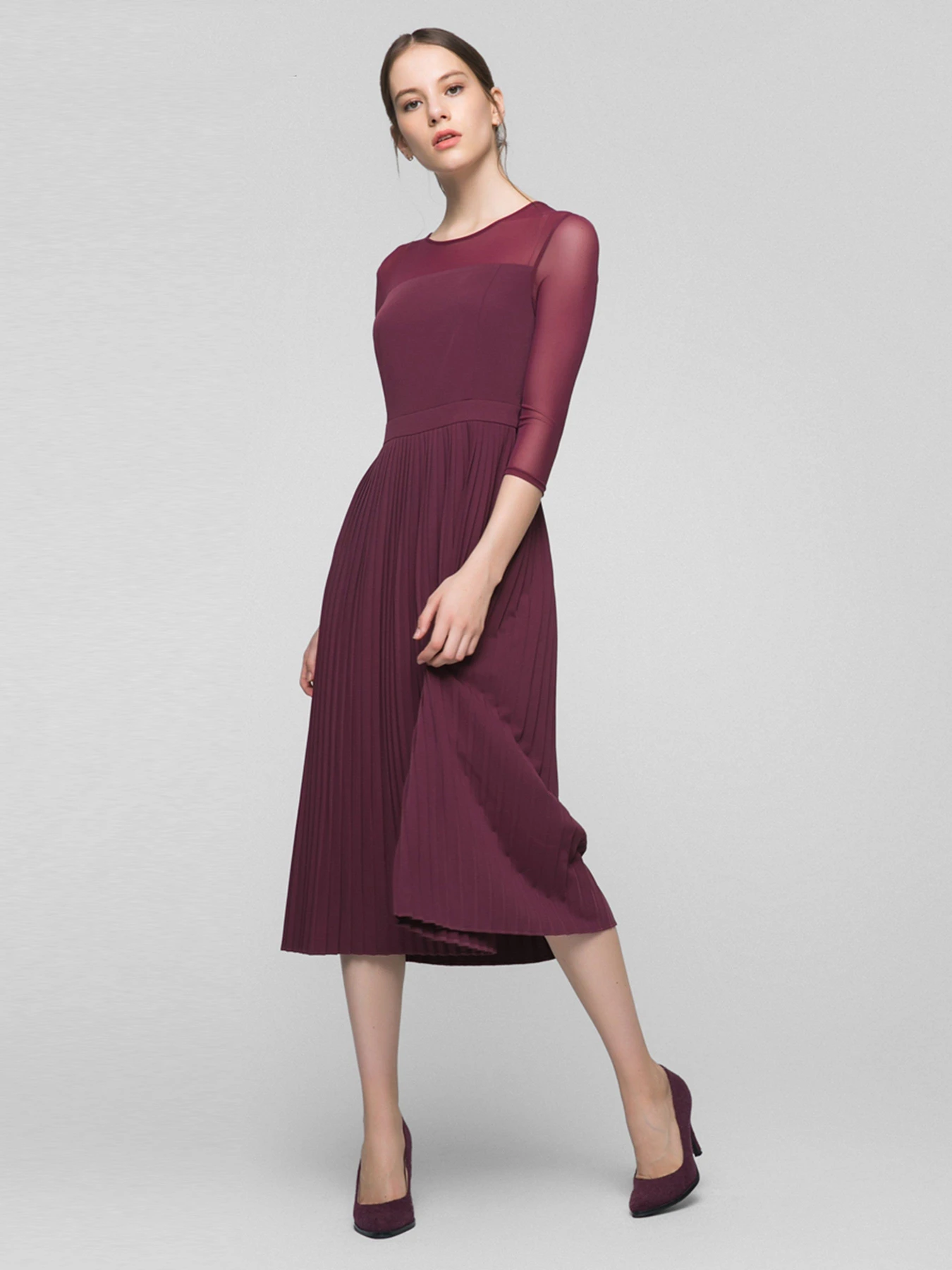 Платья Vero Moda модель 31717C505E17_фіолетовий Фото