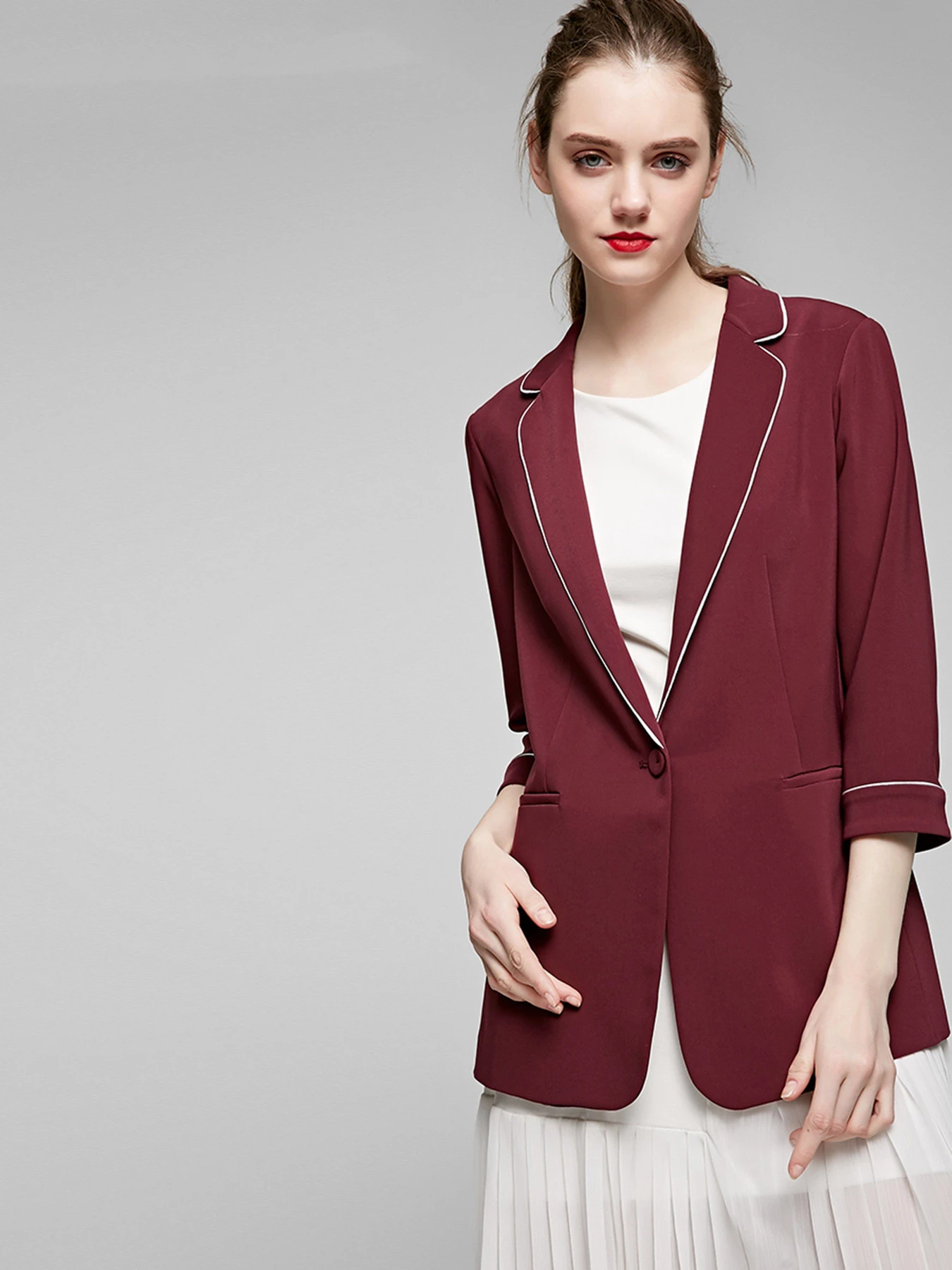 Пиджаки Vero Moda модель 317208514E17_т.бордовий Пиджаки Vero Moda модель 317208514E17_т.бордовий Фото