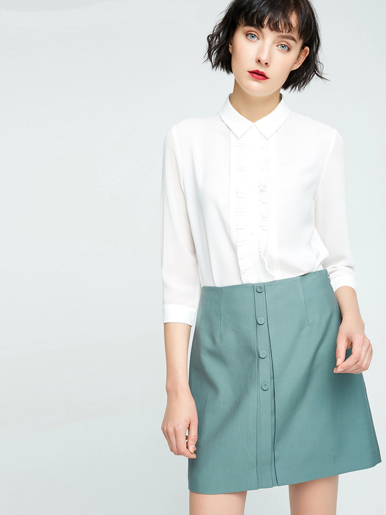 Спідниці Vero Moda модель 317316501E56_оливковий Фото