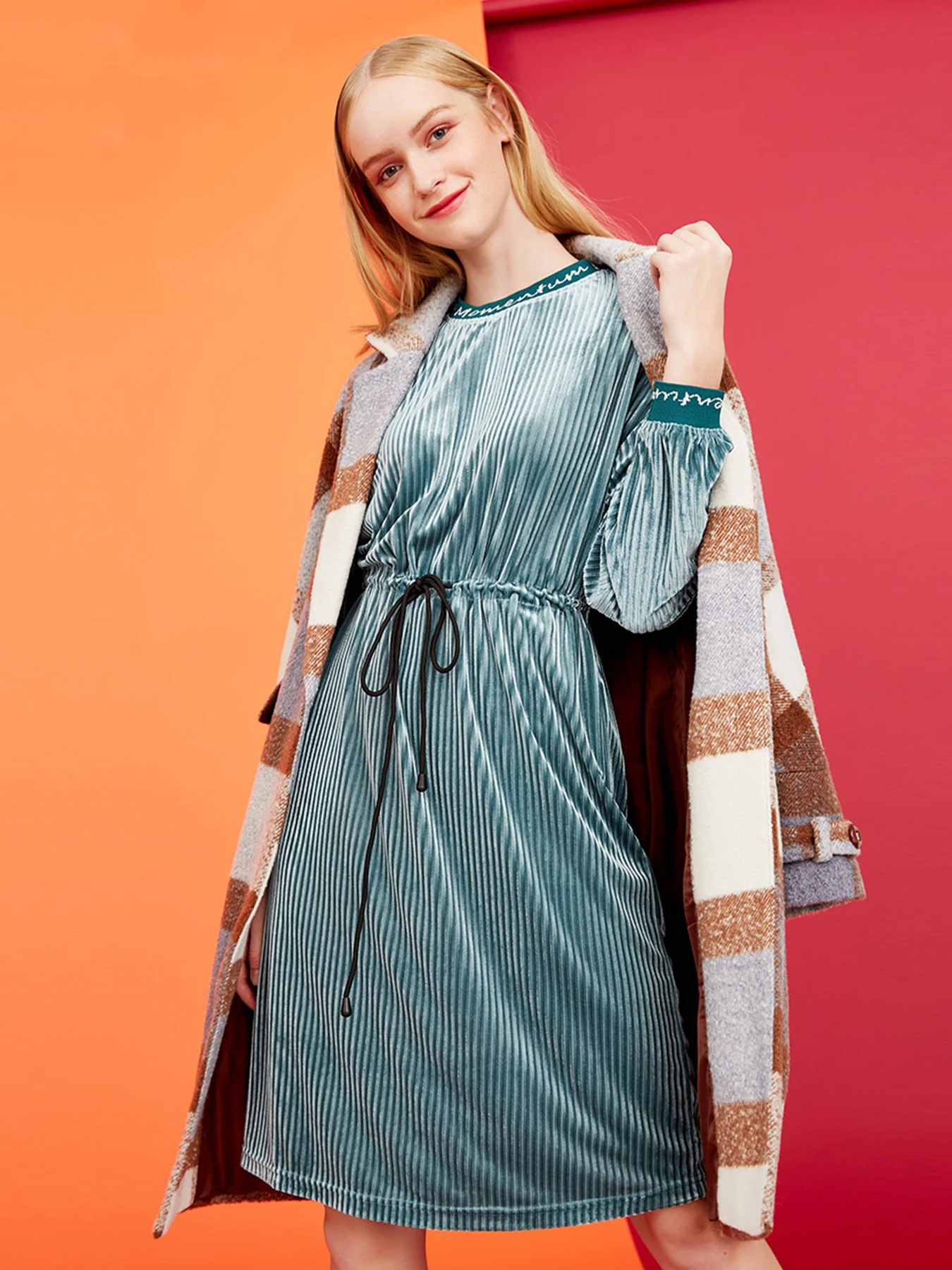 Платья Vero Moda модель 31737D505E05_зелений Фото