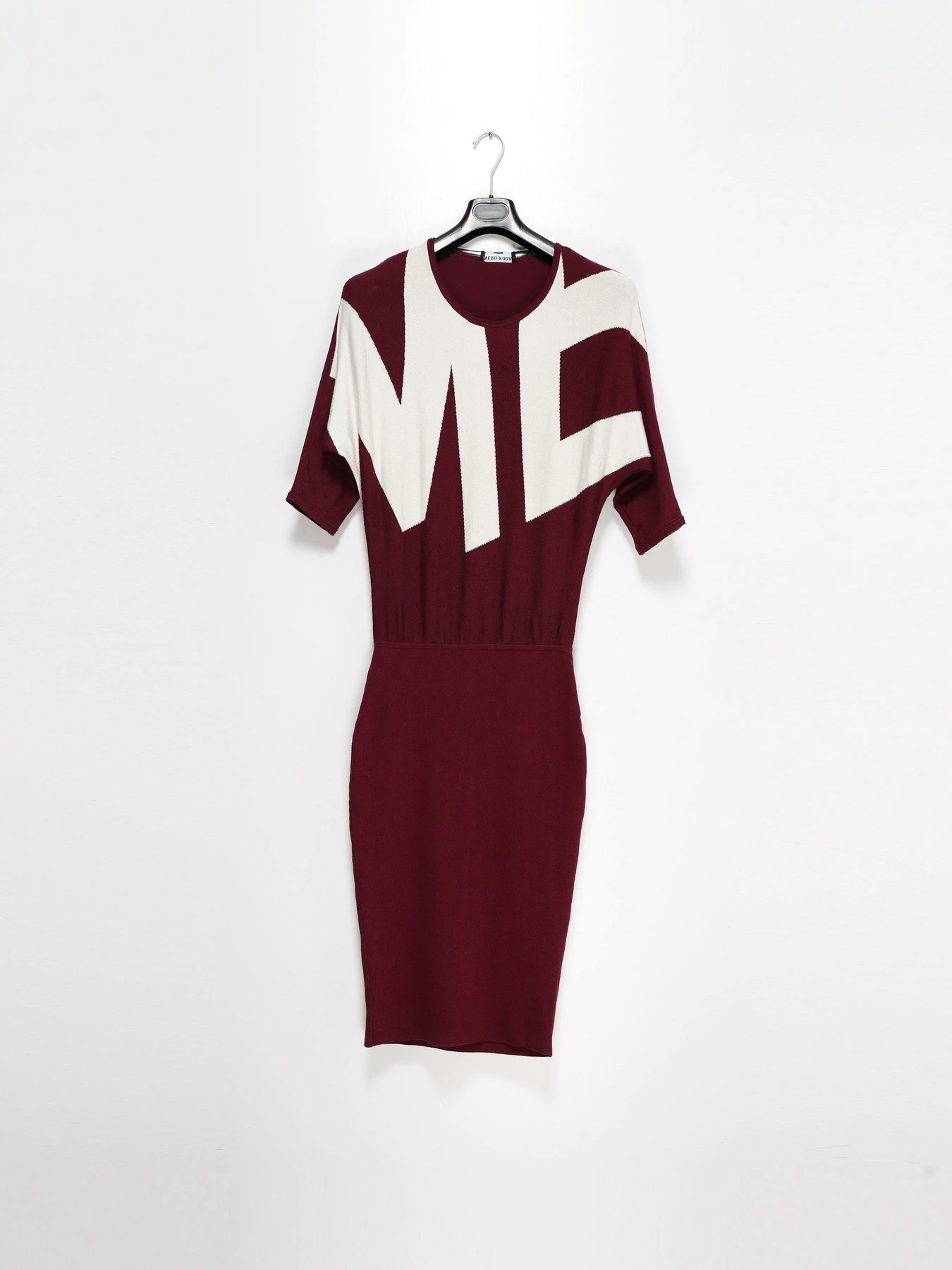 Платья Vero Moda модель 315346015092_пурпурний з білим Платья Vero Moda модель 315346015092_пурпурний з білим Фото