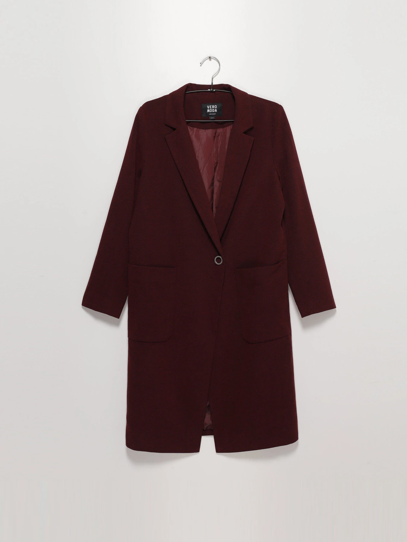 Пальто и плащи Vero Moda модель 317108506E16_т.бордовий Пальто и плащи Vero Moda модель 317108506E16_т.бордовий Фото