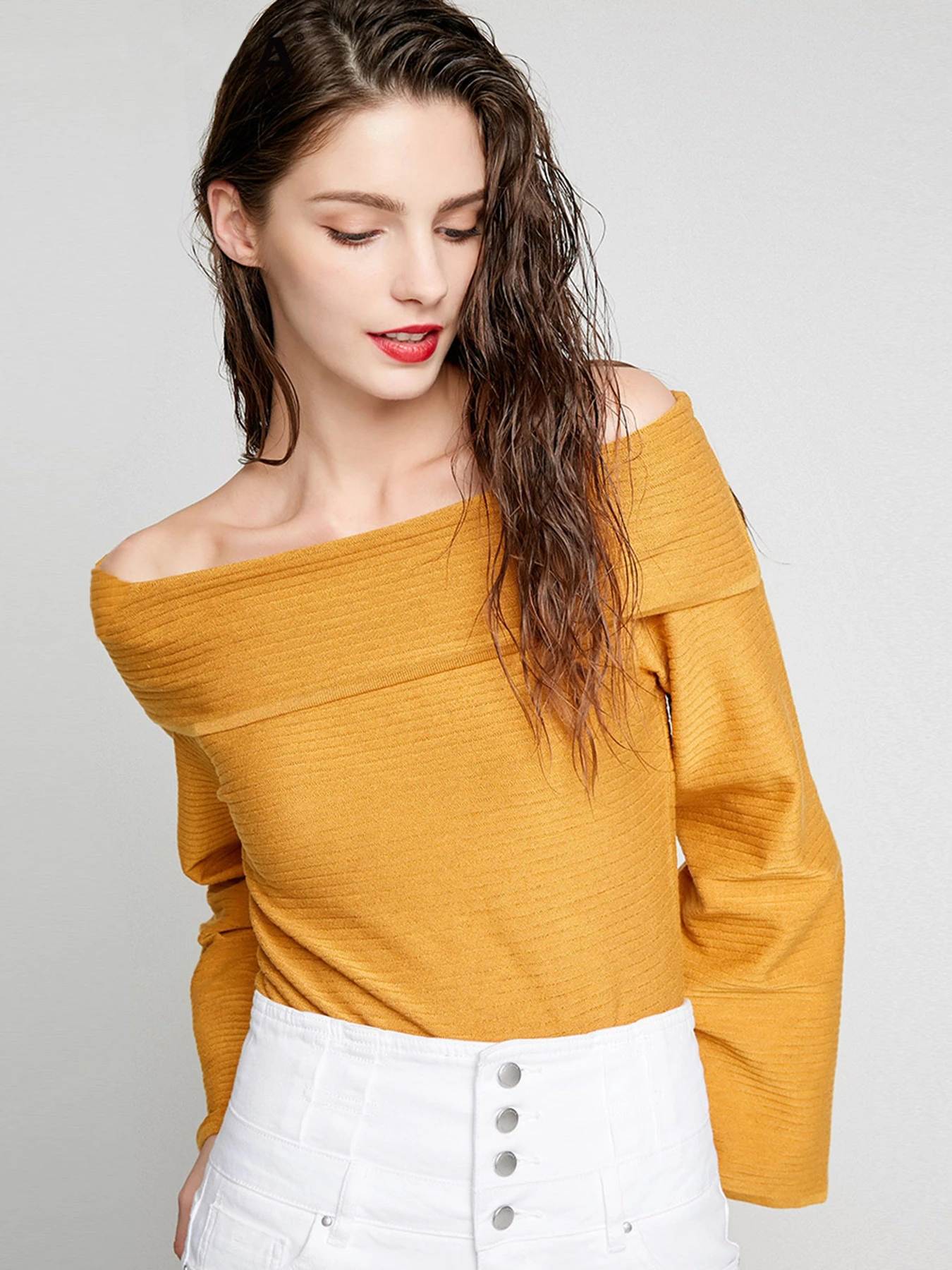 Светри та кардигани Vero Moda модель 317324537F09_гірчичний Фото
