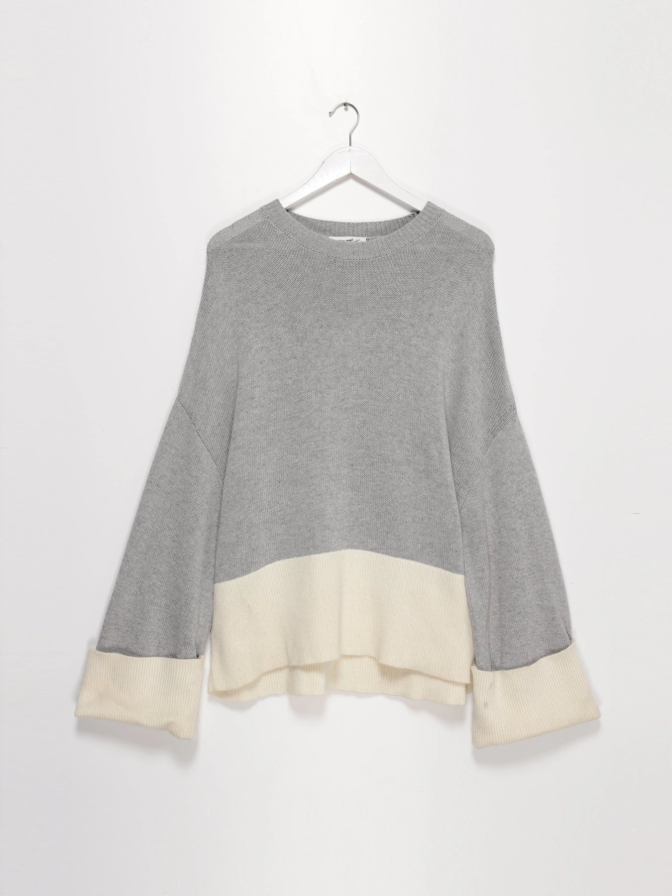 Свитры и кардиганы Vero Moda модель 318413578S59_сірий з кремовим Свитры и кардиганы Vero Moda модель 318413578S59_сірий з кремовим Фото