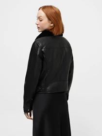 Куртки и дубленки Vero Moda модель 10250405_Black Фото