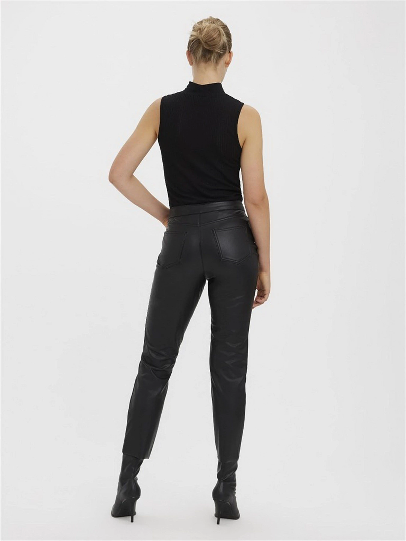 Брюки Vero Moda модель 10268460_Black Брюки Vero Moda модель 10268460_Black Фото