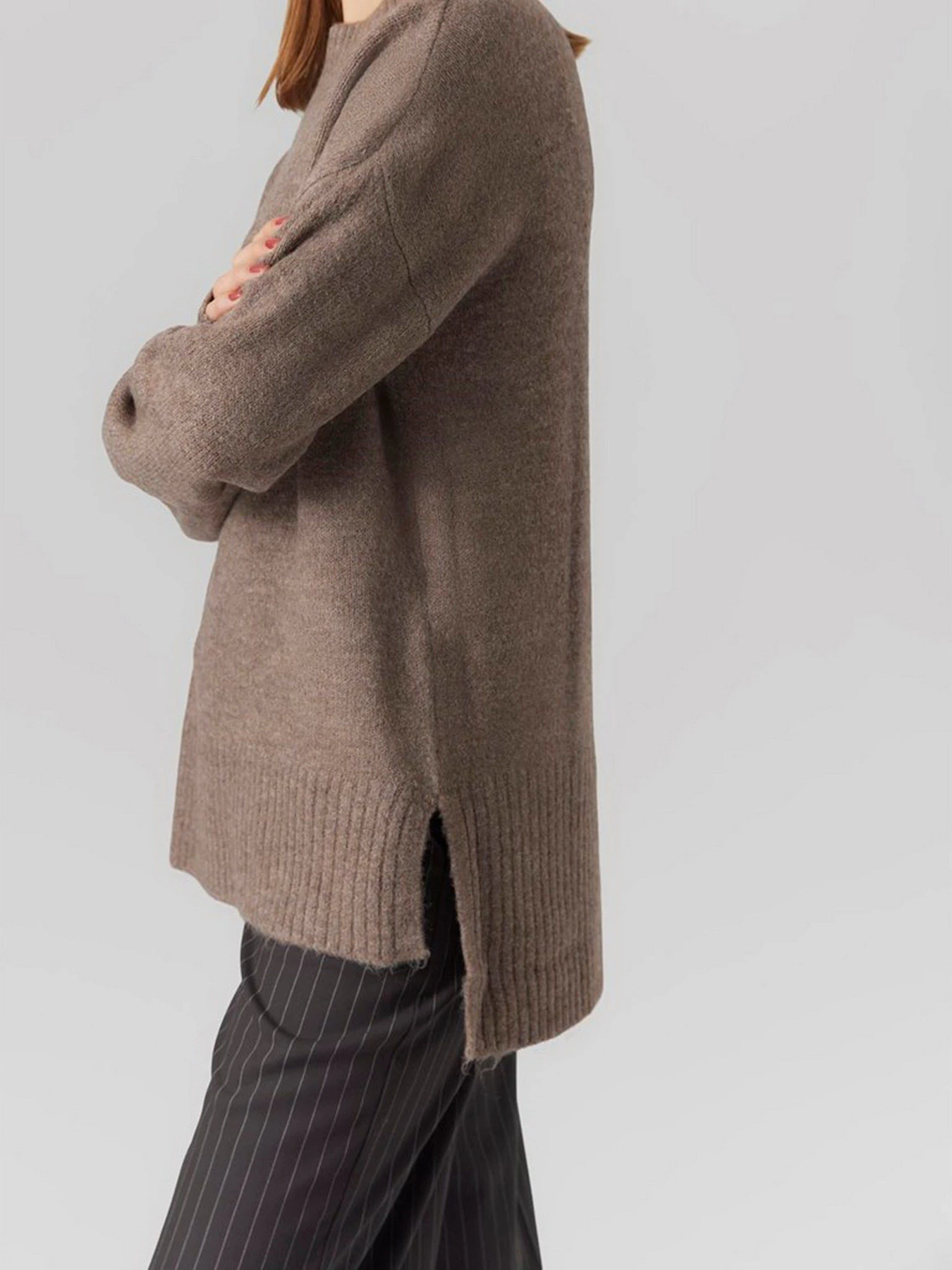 Свитры и кардиганы Vero Moda модель 10269229_Brown Lentil Свитры и кардиганы Vero Moda модель 10269229_Brown Lentil Фото