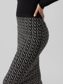 Юбки Vero Moda модель 10290623_Black Фото