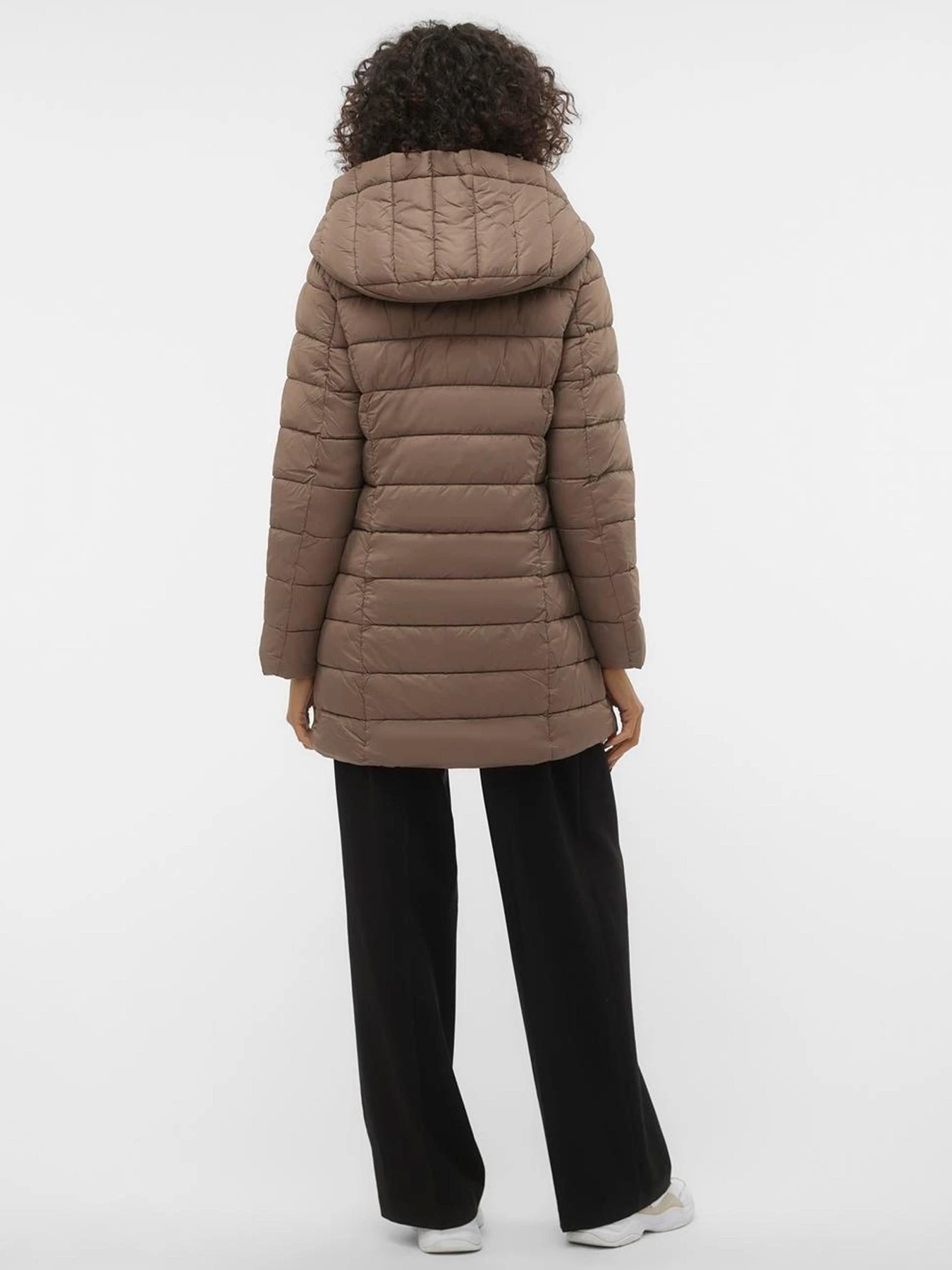 Куртки и дубленки Vero Moda модель 10291052_Brown Lentil Куртки и дубленки Vero Moda модель 10291052_Brown Lentil Фото