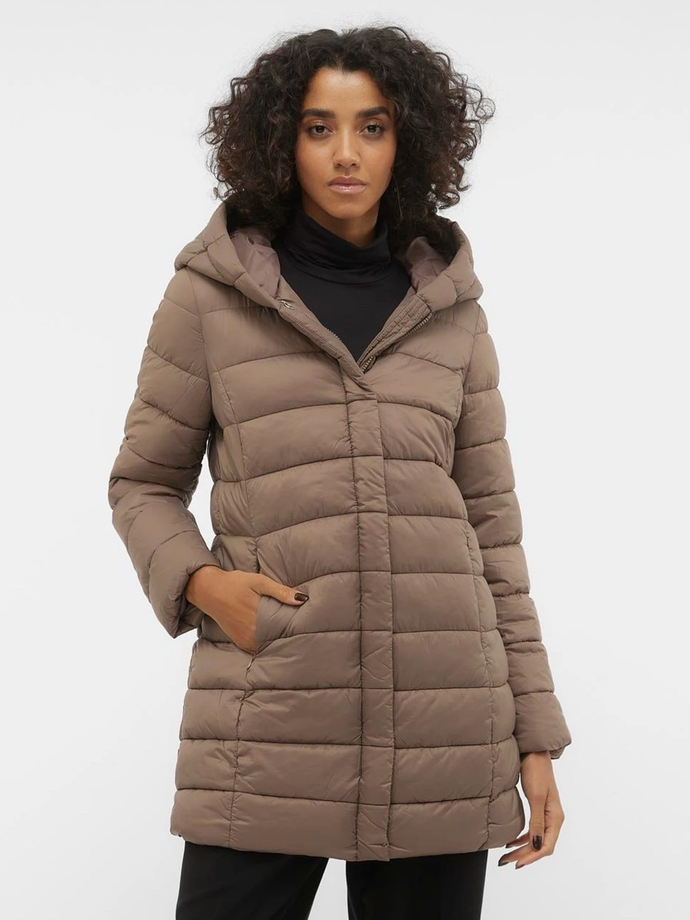 Куртки и дубленки Vero Moda модель 10291052_Brown Lentil Куртки и дубленки Vero Moda модель 10291052_Brown Lentil Фото