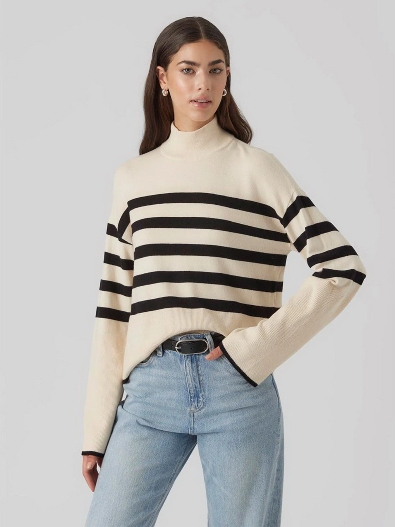 Свитры и кардиганы Vero Moda модель 10291126_Birch Свитры и кардиганы Vero Moda модель 10291126_Birch Фото