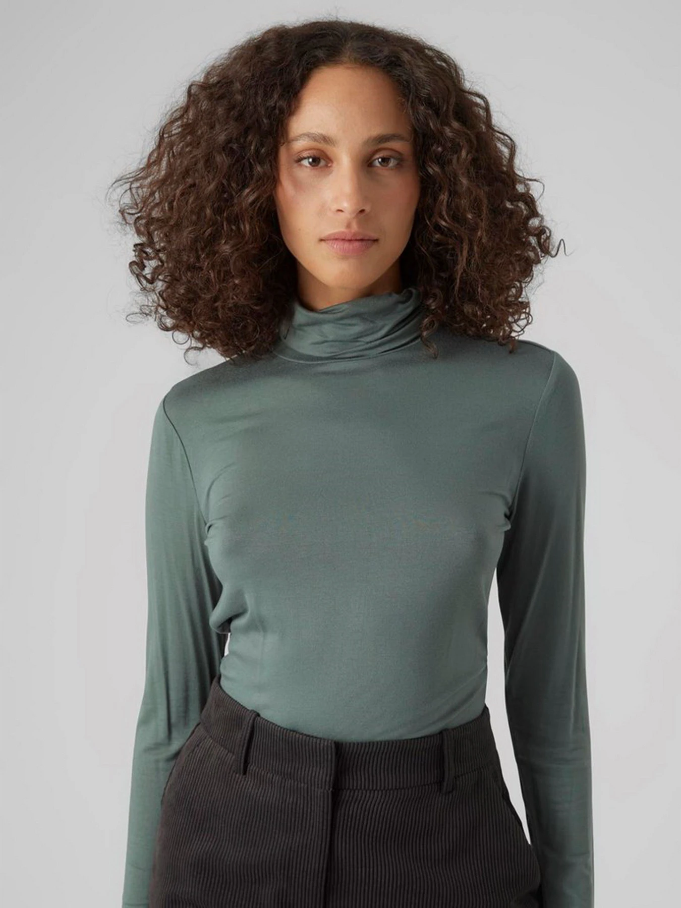 Светри та кардигани Vero Moda модель 10293803_Dark Forest Светри та кардигани Vero Moda модель 10293803_Dark Forest Фото