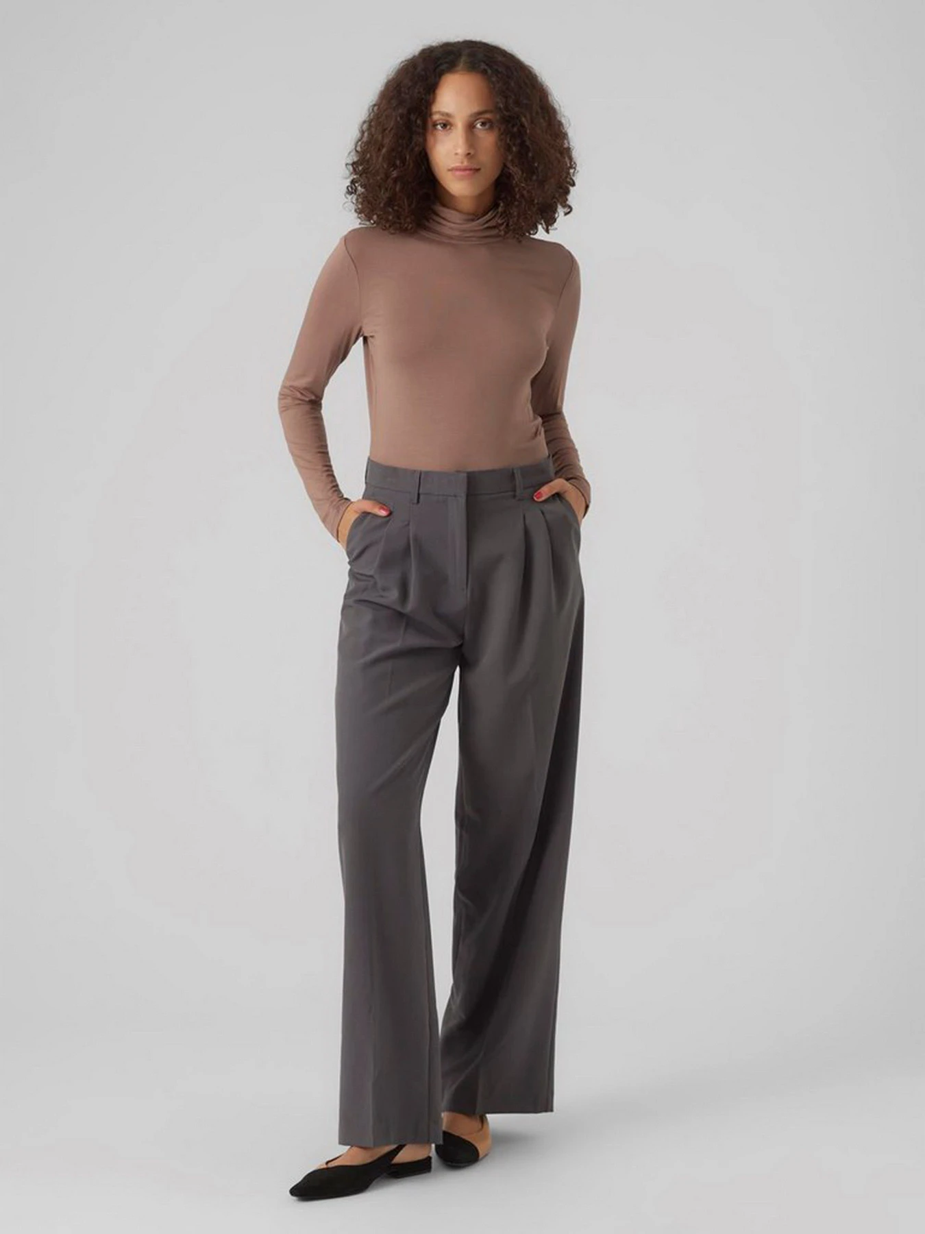 Светри та кардигани Vero Moda модель 10293803_Brown Lentil Светри та кардигани Vero Moda модель 10293803_Brown Lentil Фото