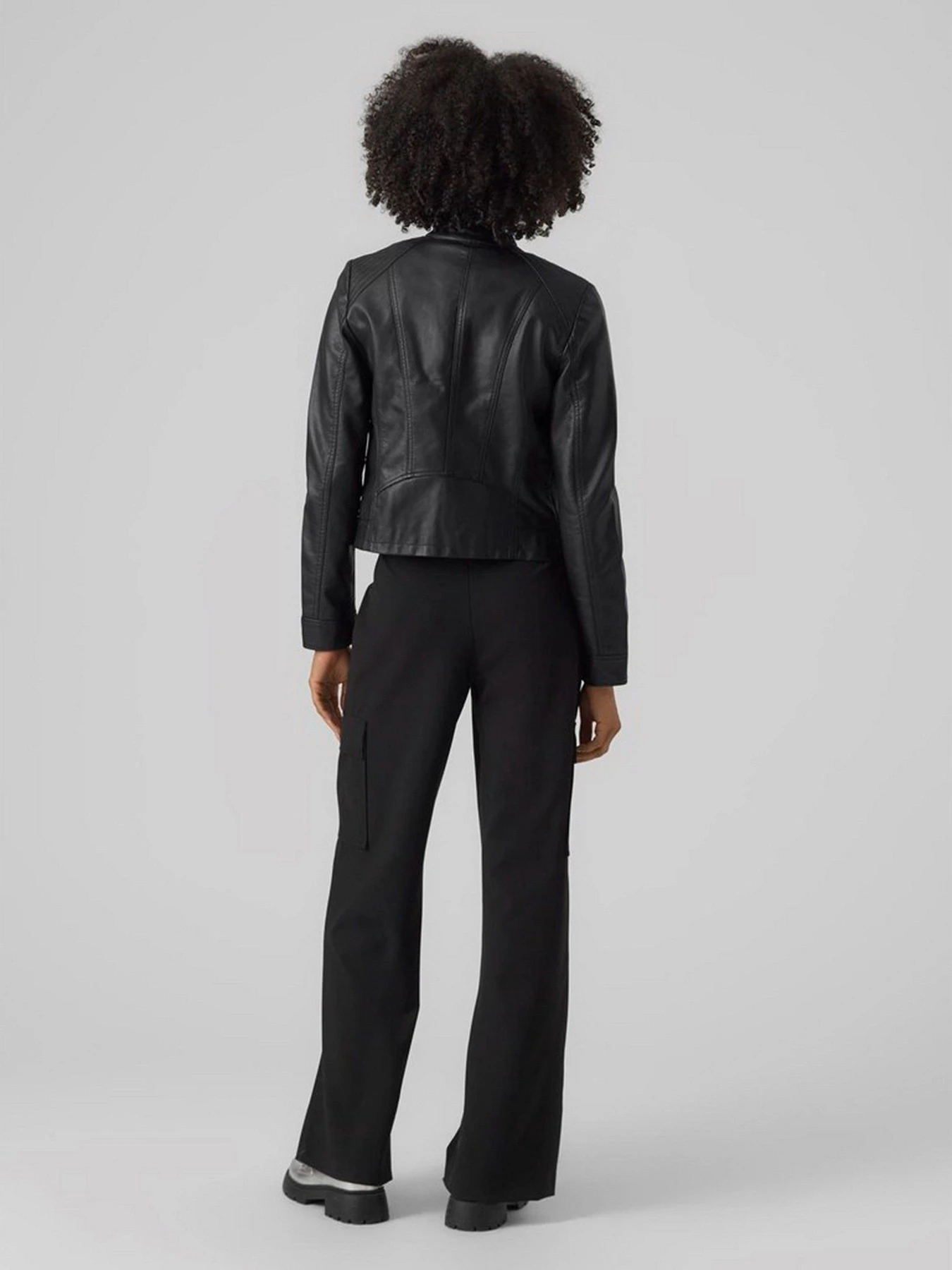 Куртки и дубленки Vero Moda модель 10288555_Black Куртки и дубленки Vero Moda модель 10288555_Black Фото