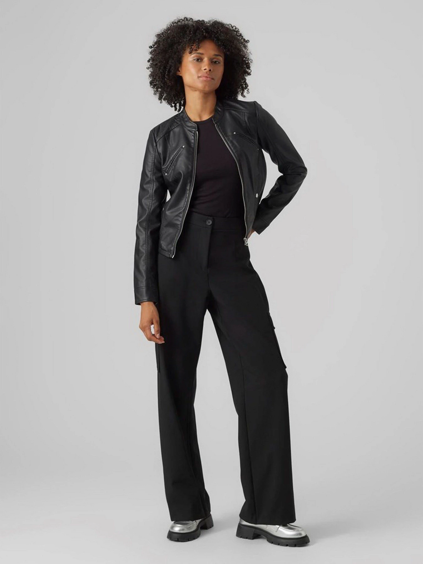 Куртки и дубленки Vero Moda модель 10288555_Black Куртки и дубленки Vero Moda модель 10288555_Black Фото