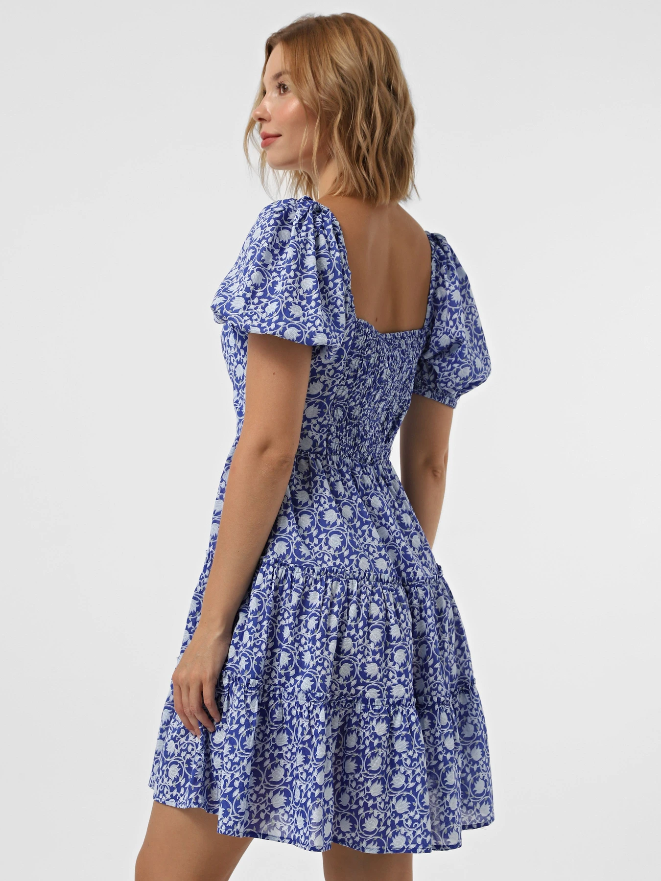 Платья Vero Moda модель 10323902_Dresden Blue FLOWER Платья Vero Moda модель 10323902_Dresden Blue FLOWER Фото
