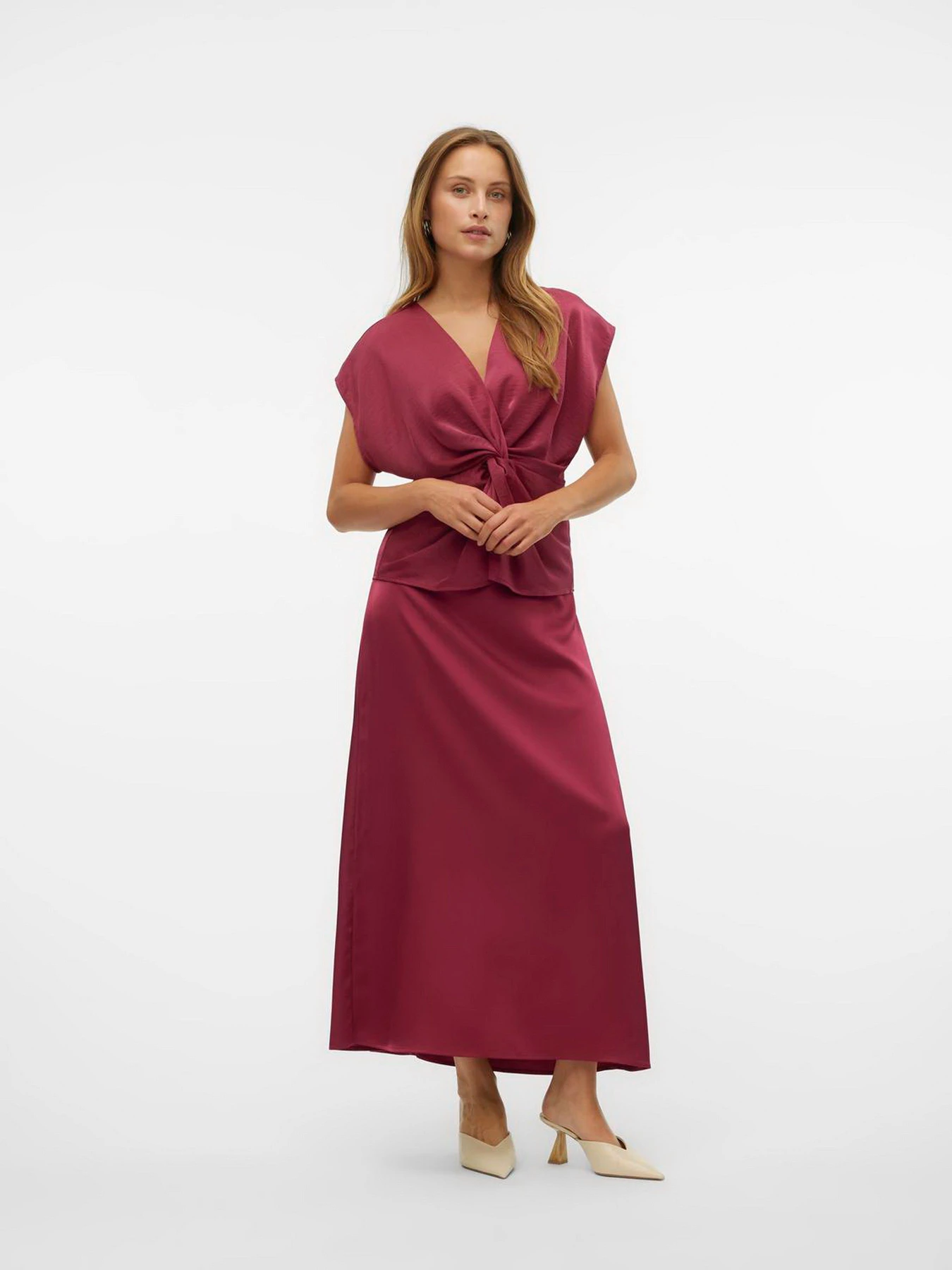 Юбки Vero Moda модель 10314767_Red Plum Юбки Vero Moda модель 10314767_Red Plum Фото