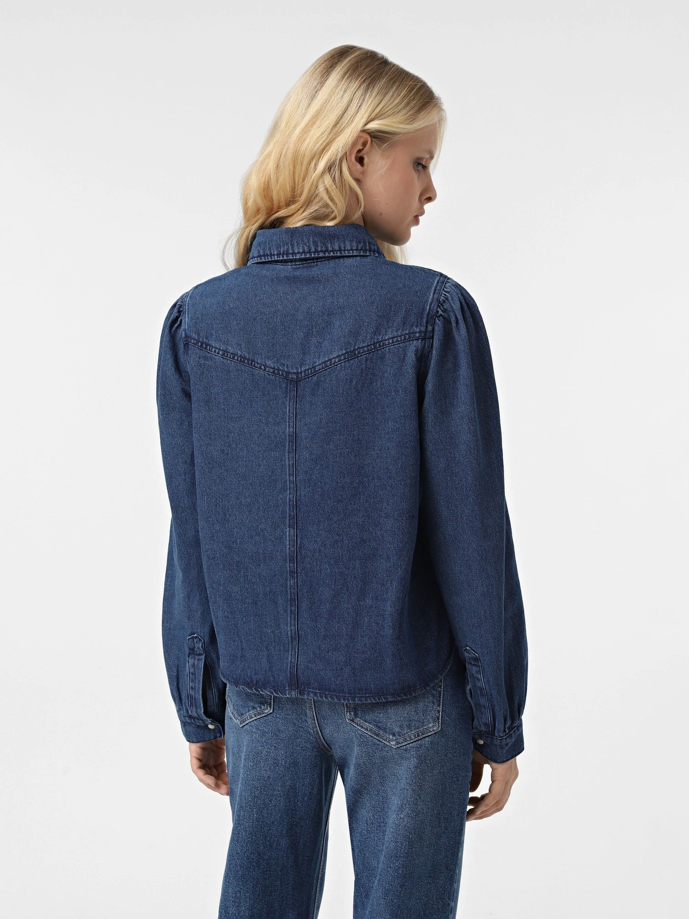 Рубашки Vero Moda модель 10323068_Dark Blue Denim Рубашки Vero Moda модель 10323068_Dark Blue Denim Фото
