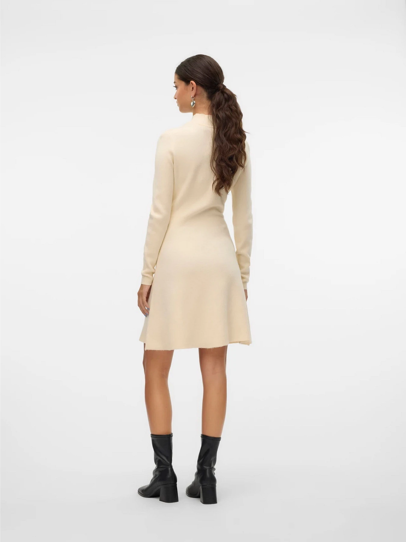Платья Vero Moda модель 10311379_Birch Платья Vero Moda модель 10311379_Birch Фото