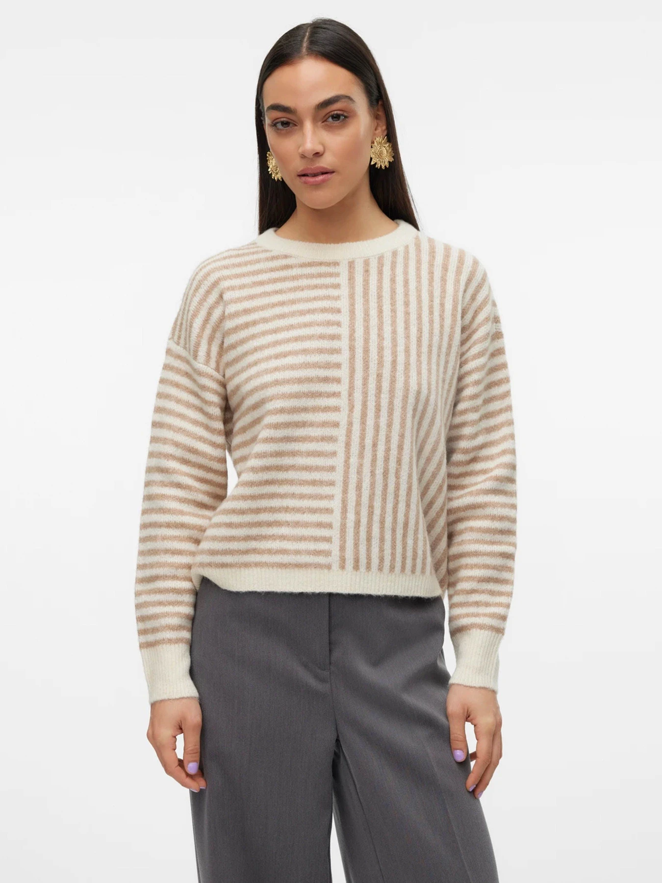 Свитры и кардиганы Vero Moda модель 10309598_Birch W. SILVER MINK MELAN Свитры и кардиганы Vero Moda модель 10309598_Birch W. SILVER MINK MELAN Фото