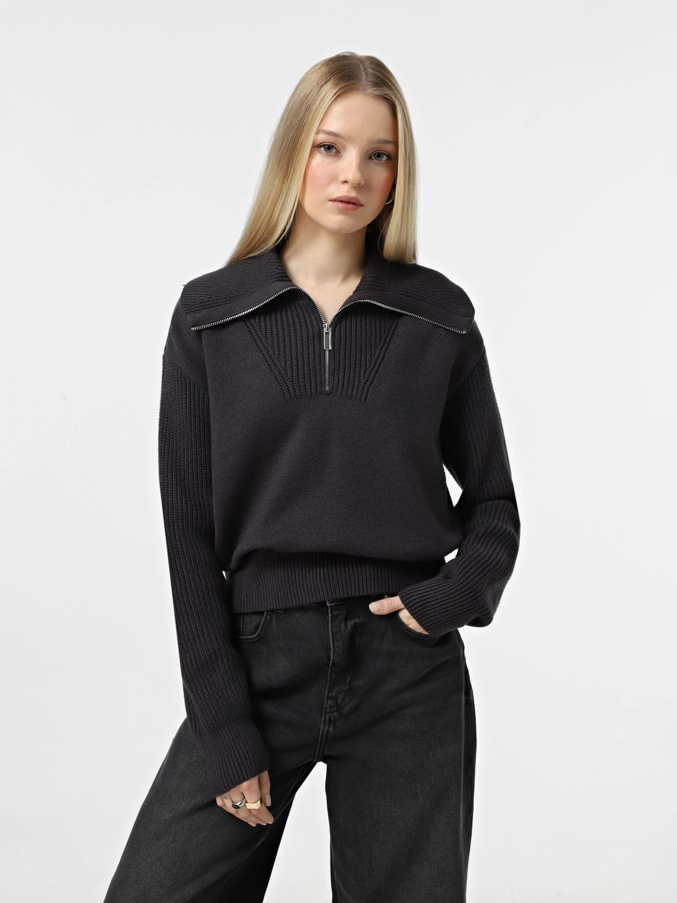 Свитры и кардиганы Vero Moda модель 10318426_Obsidian Свитры и кардиганы Vero Moda модель 10318426_Obsidian Фото