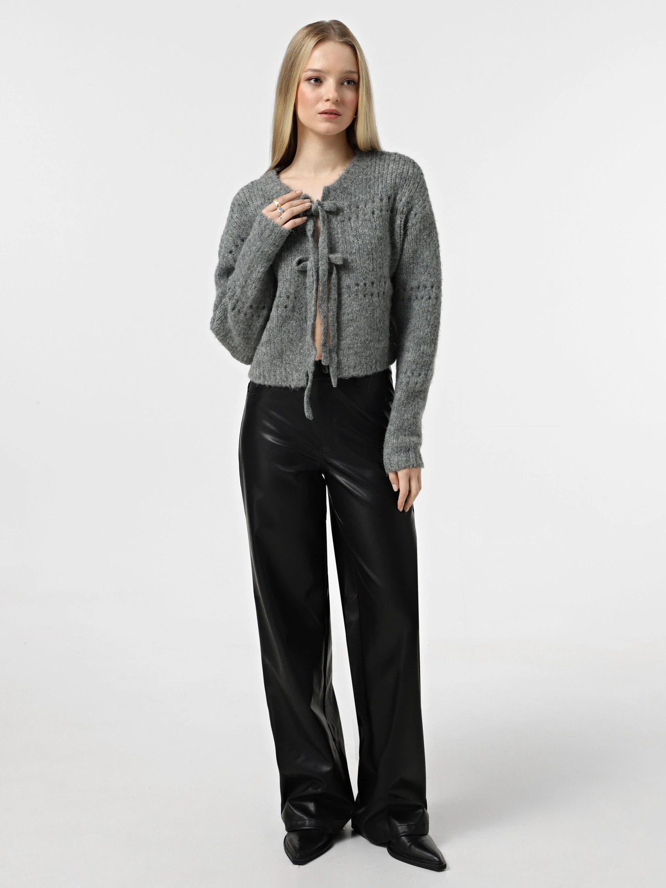 Свитры и кардиганы Vero Moda модель 10320590_Medium Grey Melange Фото