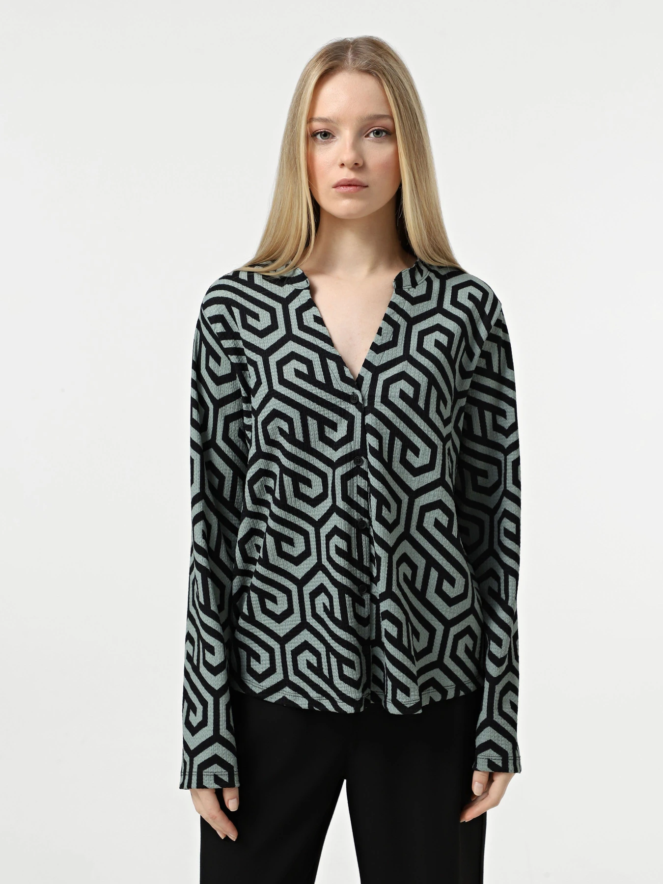 Рубашки Vero Moda модель 10322081_Chinois Green Grap Рубашки Vero Moda модель 10322081_Chinois Green Grap Фото