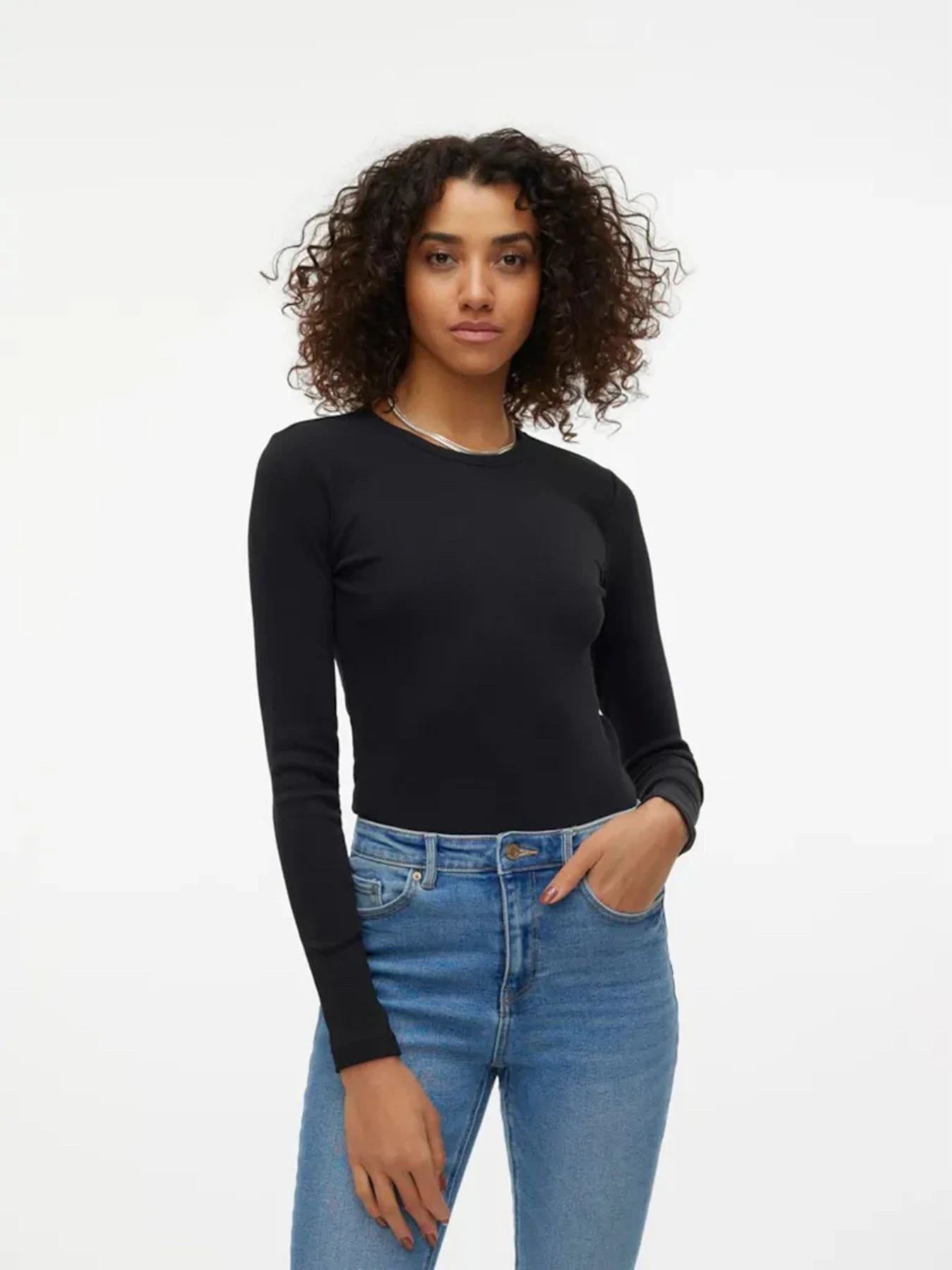 Худи и свитшоты Vero Moda модель 10306897_Black Худи и свитшоты Vero Moda модель 10306897_Black Фото