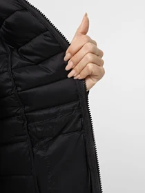Куртки и дубленки Vero Moda модель 10322854_Black Фото