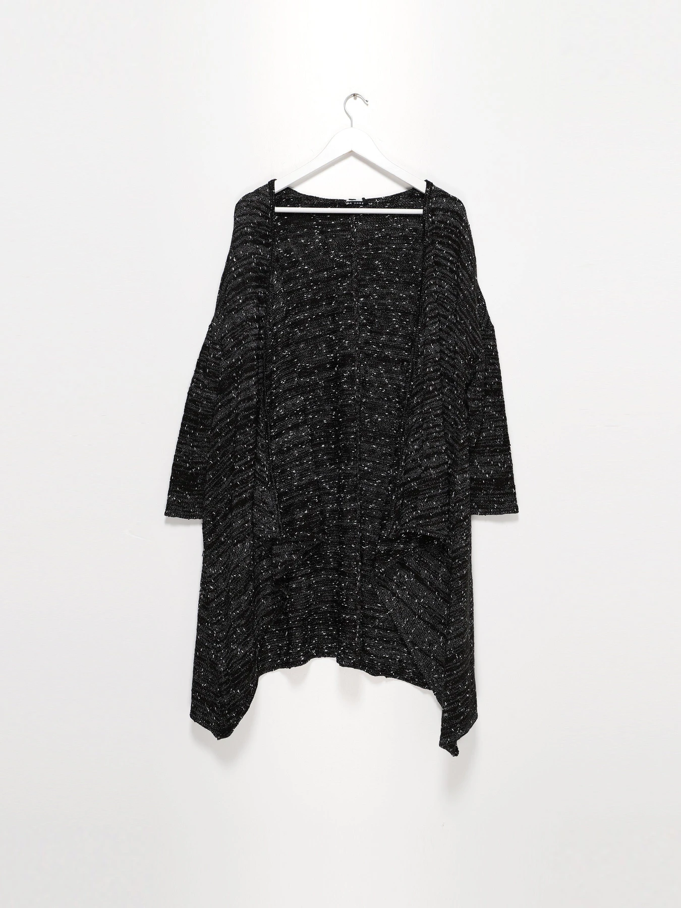 Свитры и кардиганы Vero Moda модель 316324554010_чорний комб. Свитры и кардиганы Vero Moda модель 316324554010_чорний комб. Фото