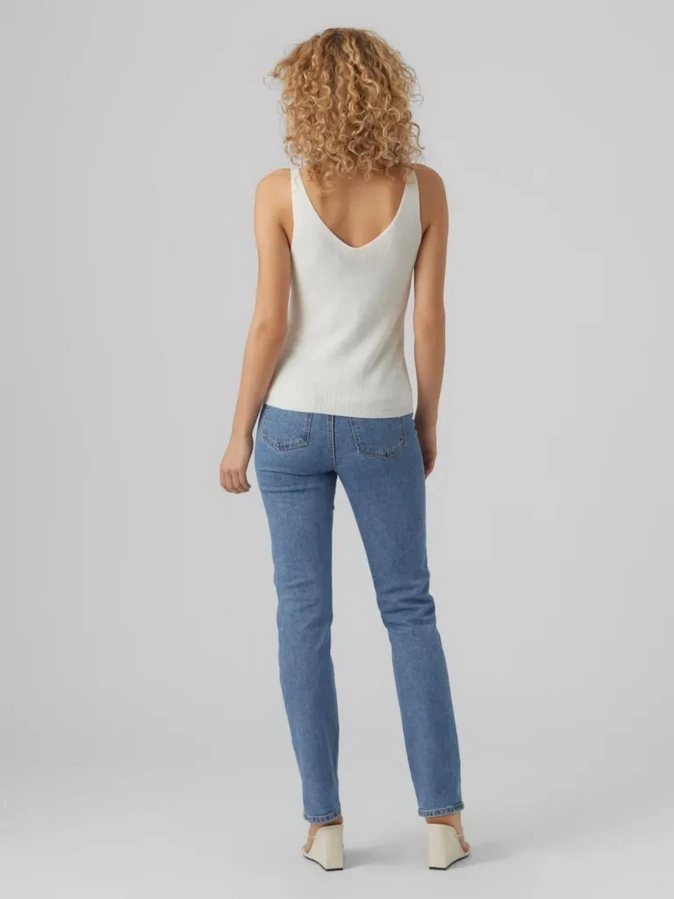 Футболки і поло Vero Moda NEWLEX SUN SL TOP модель 10281877_Snow White Футболки і поло Vero Moda NEWLEX SUN SL TOP модель 10281877_Snow White Фото