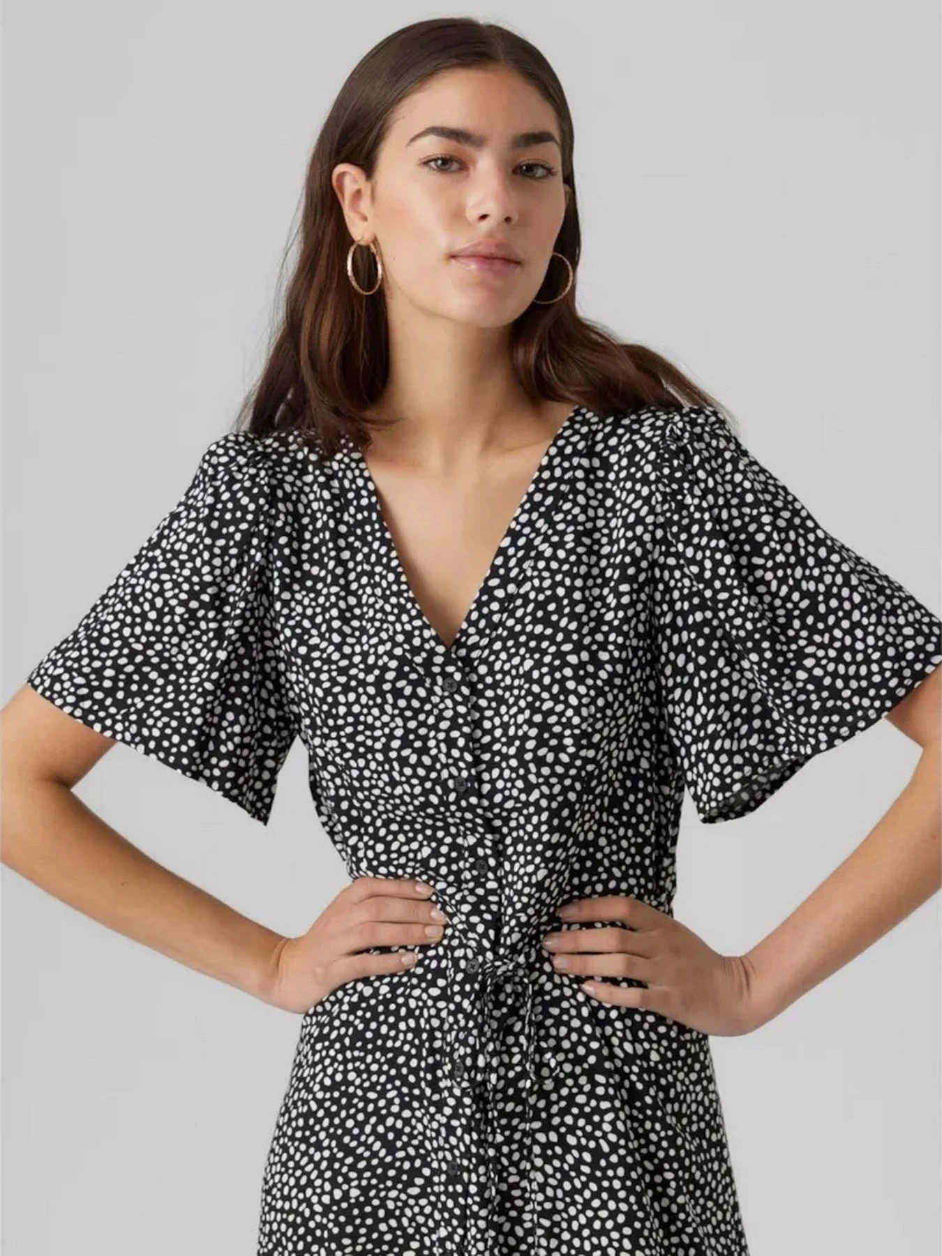 Платья Vero Moda ALBA SS SHORT DRESS модель 10292845_Black Joey dot Фото