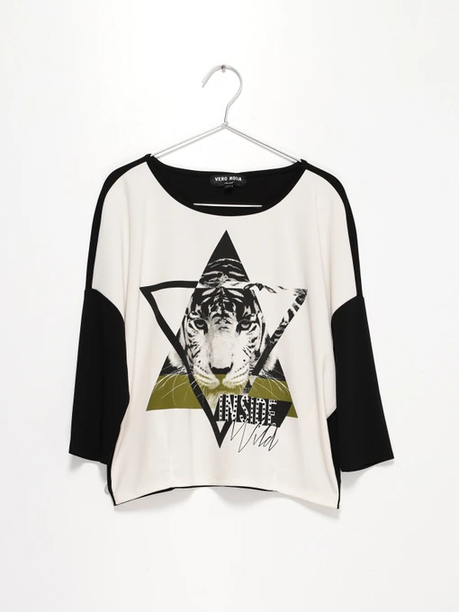 Светри та кардигани Vero Moda модель 316324562A06_білий з чорним Фото
