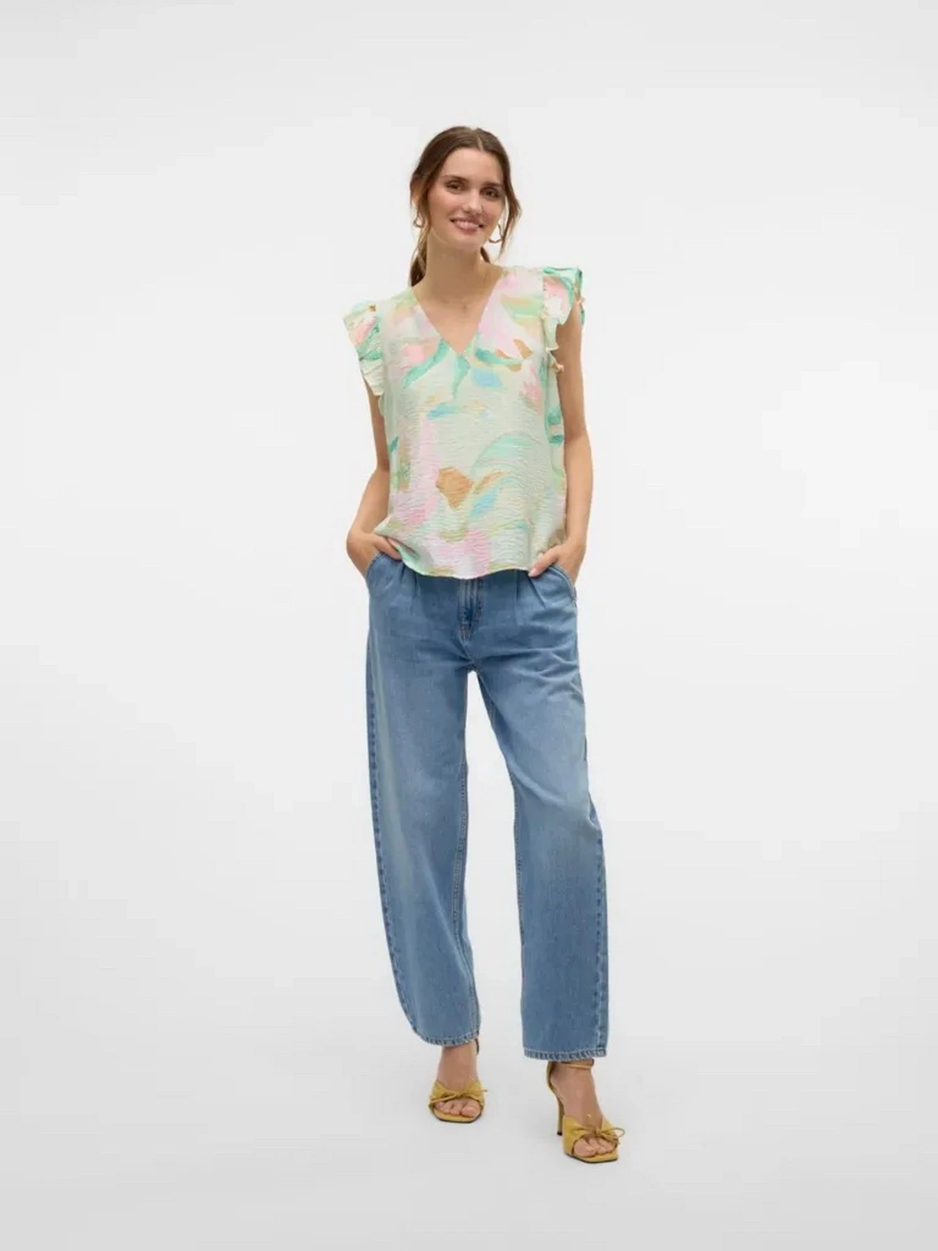 Сорочки Vero Moda модель 10303762_Birds Egg Green Myra Сорочки Vero Moda модель 10303762_Birds Egg Green Myra Фото