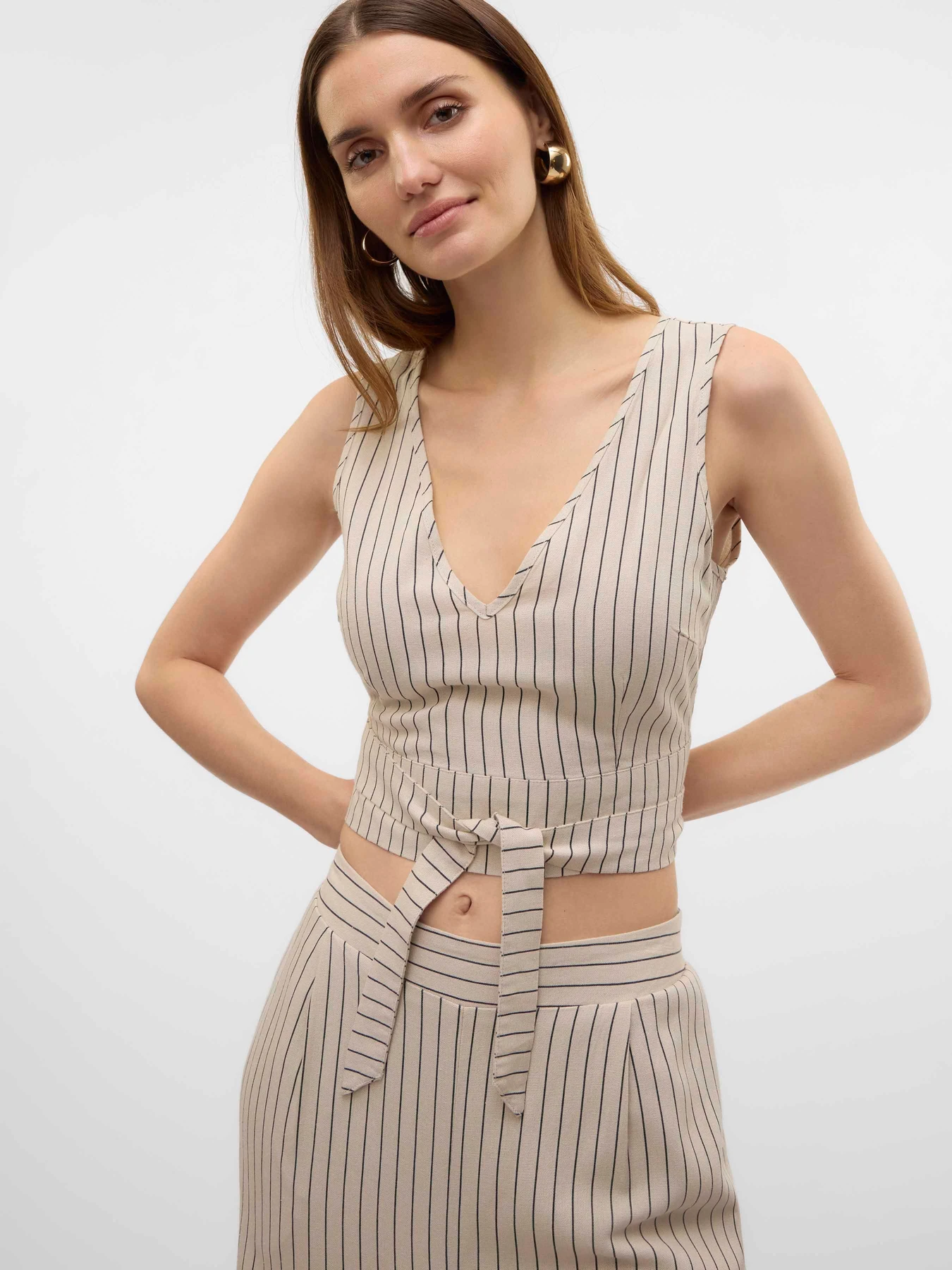Футболки и поло Vero Moda модель 10321619_Silver Lining Anja Футболки и поло Vero Moda модель 10321619_Silver Lining Anja Фото