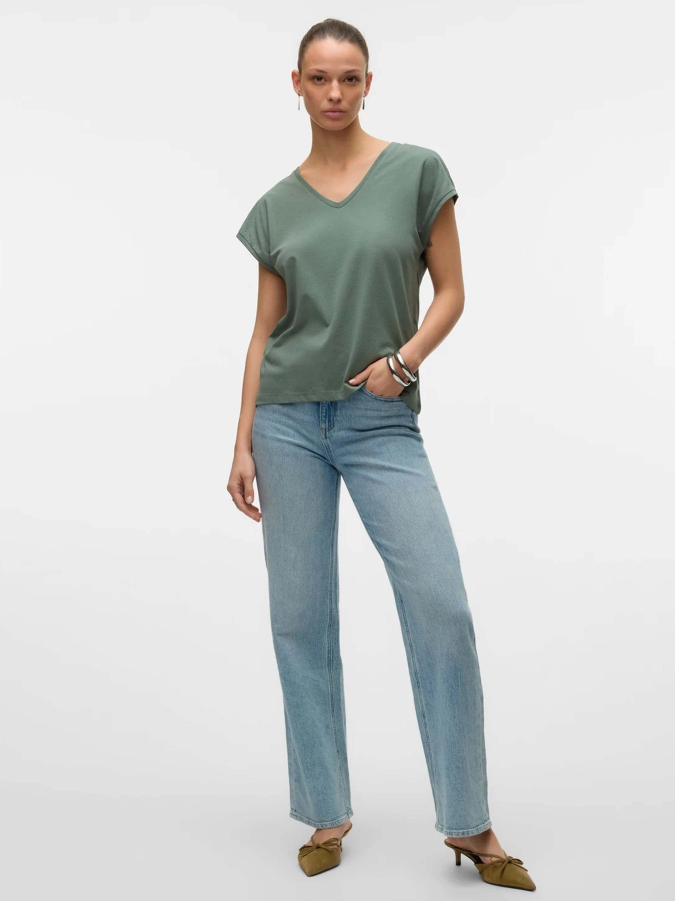 Футболки і поло Vero Moda модель 10327678_Laurel Wreath Футболки і поло Vero Moda модель 10327678_Laurel Wreath Фото