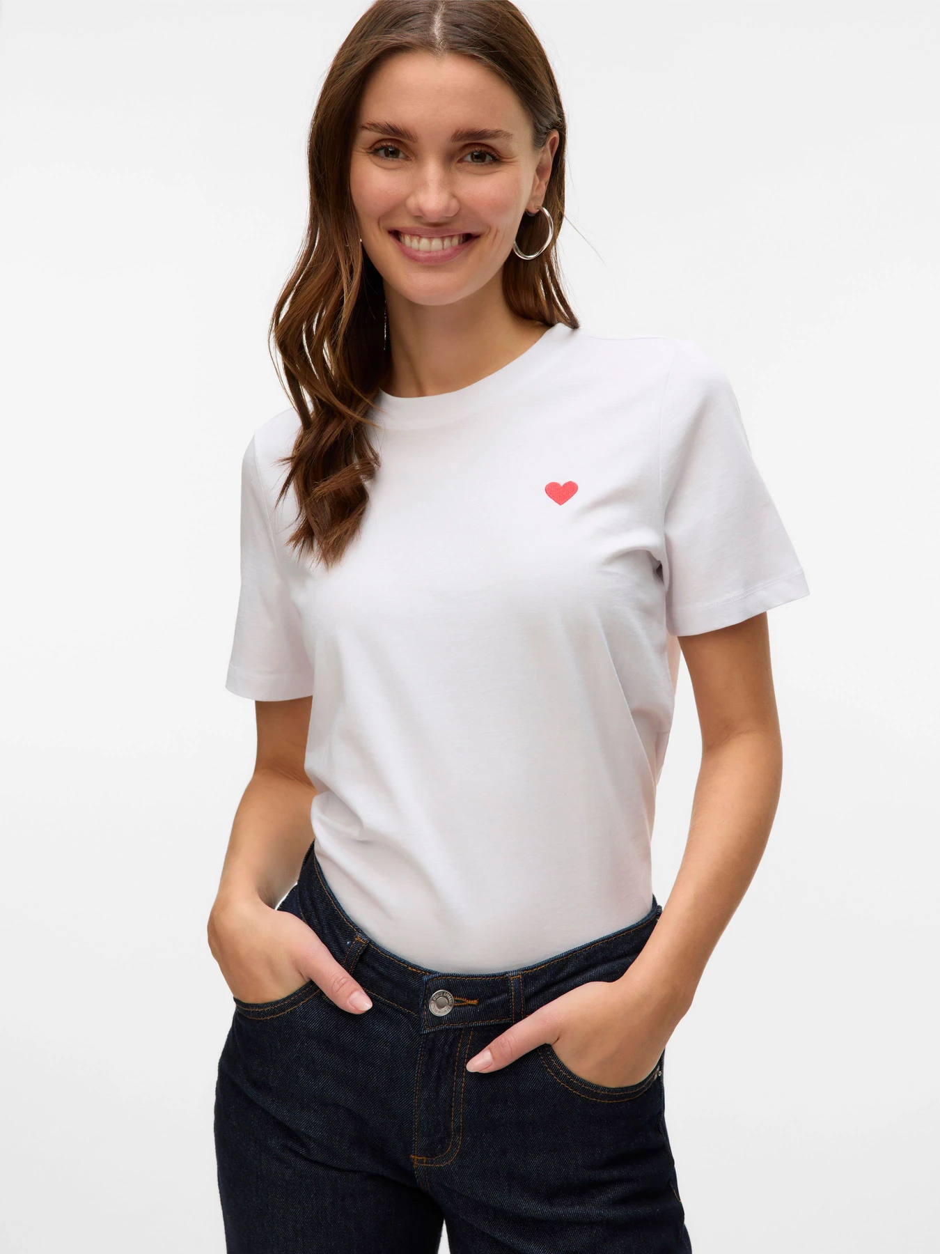 Футболки и поло Vero Moda модель 10316991_Bright White Red Heart Футболки и поло Vero Moda модель 10316991_Bright White Red Heart Фото
