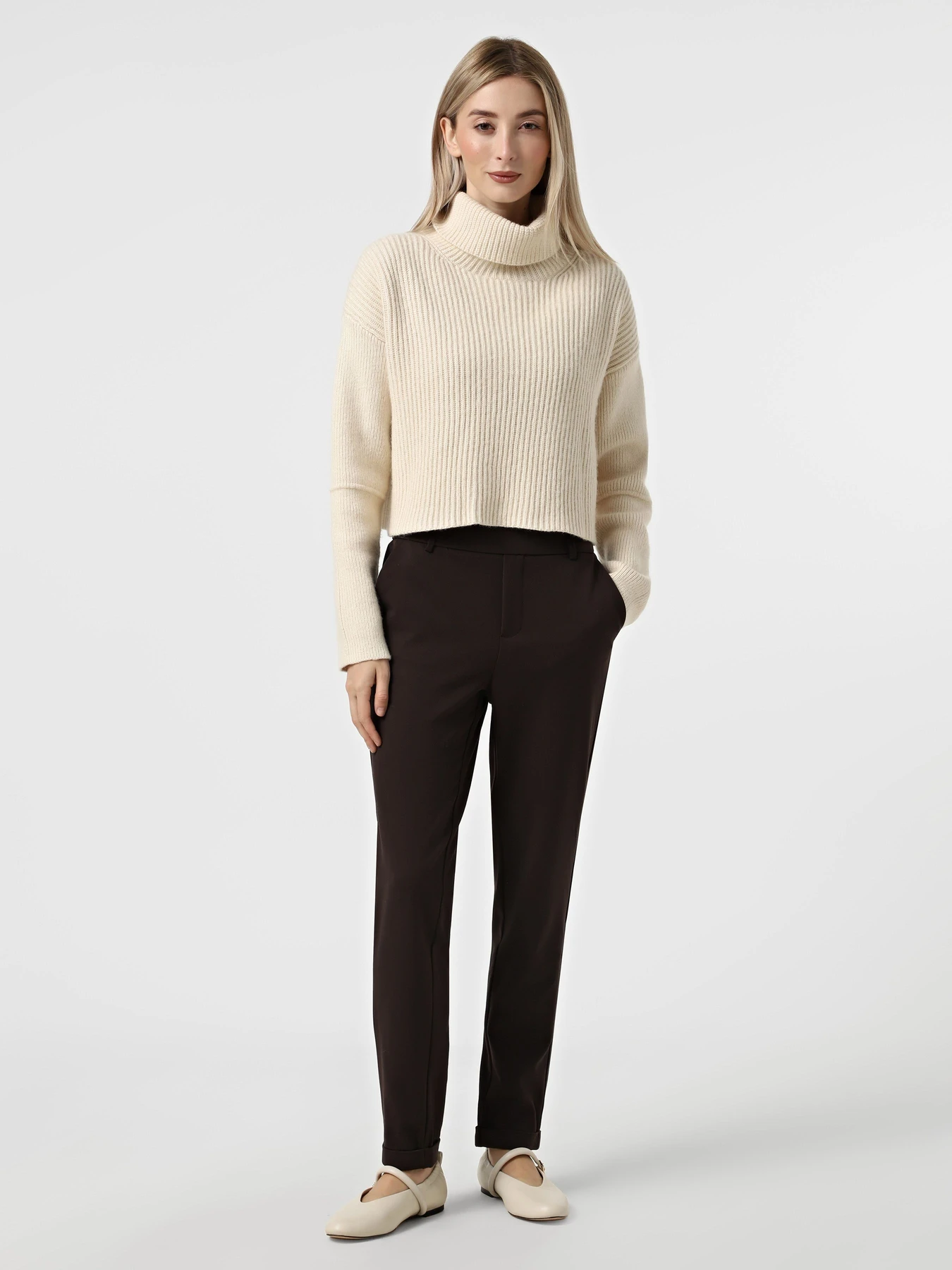 Брюки Vero Moda MAYA MW LOOSE SOLID PANT модель 10225280_Chocolate Torte Брюки Vero Moda MAYA MW LOOSE SOLID PANT модель 10225280_Chocolate Torte Фото