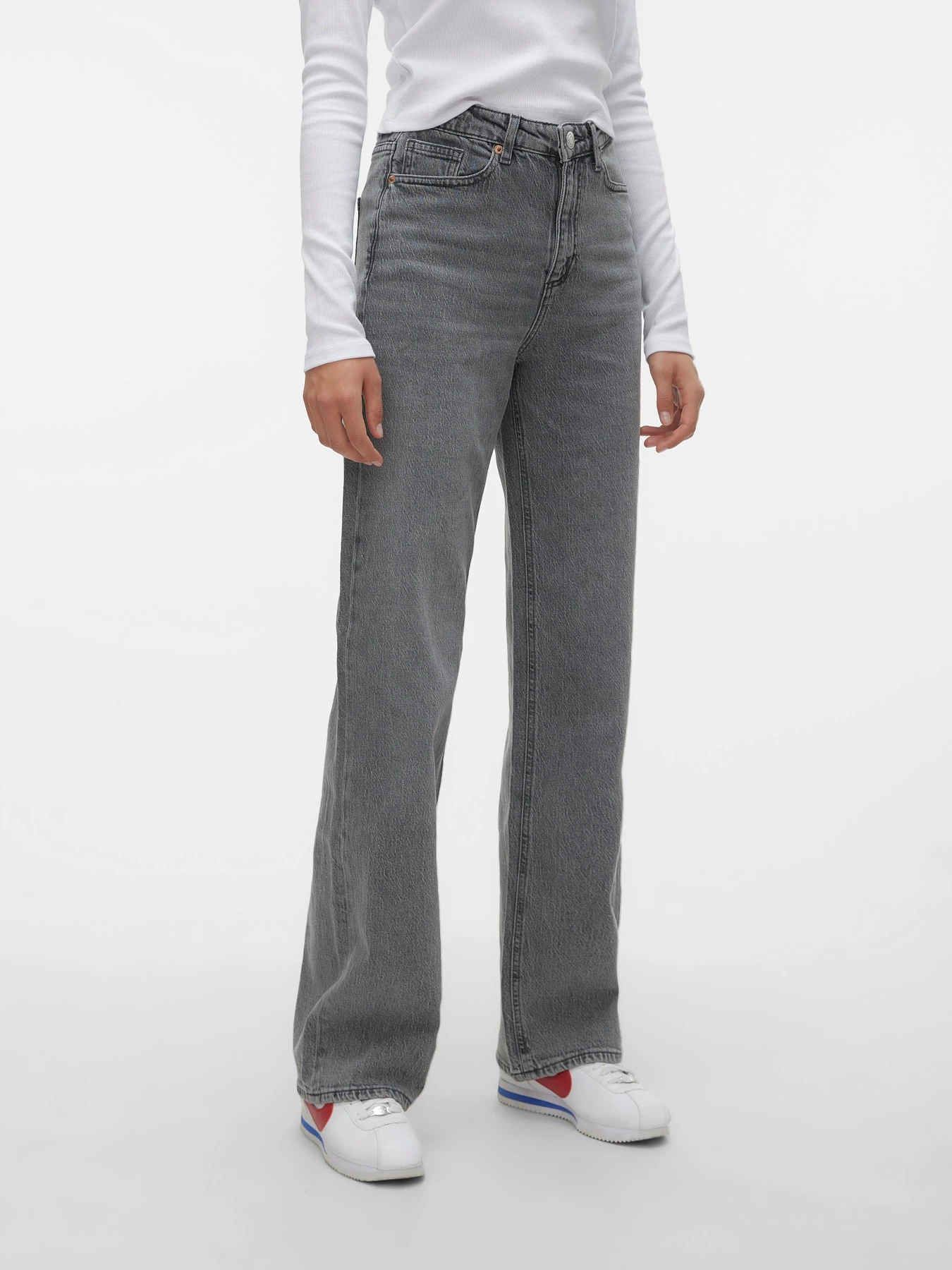 Джинсы Vero Moda TESSA HR WIDE JEANS модель 10287304_Medium Grey Denim Джинсы Vero Moda TESSA HR WIDE JEANS модель 10287304_Medium Grey Denim Фото