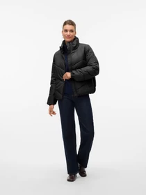 Куртки та дублянки Vero Moda модель 10309844_Black Фото