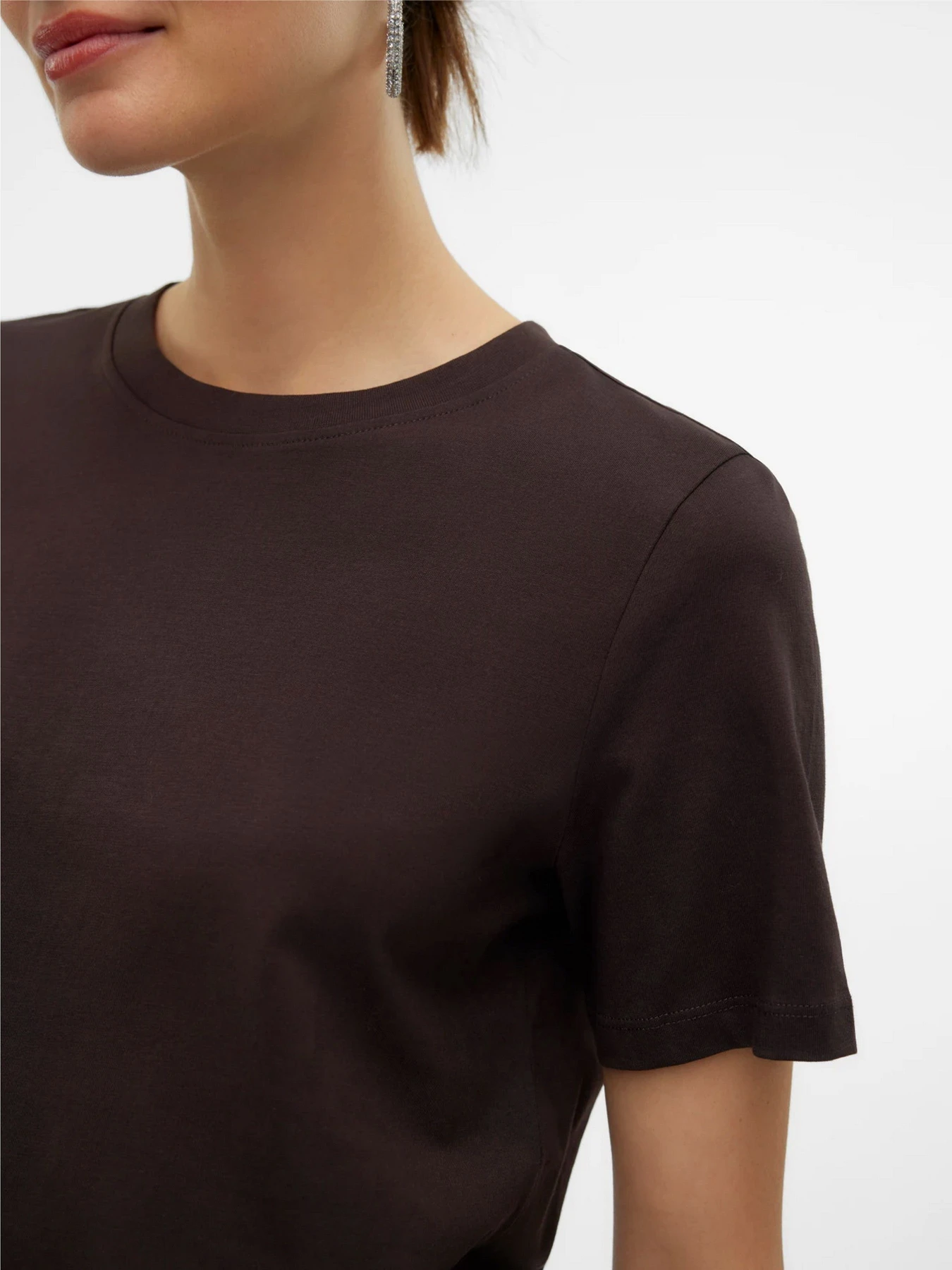 Футболки і поло Vero Moda PAULINA SS T-SHIRT модель 10316991_Chocolate Torte Футболки і поло Vero Moda PAULINA SS T-SHIRT модель 10316991_Chocolate Torte Фото