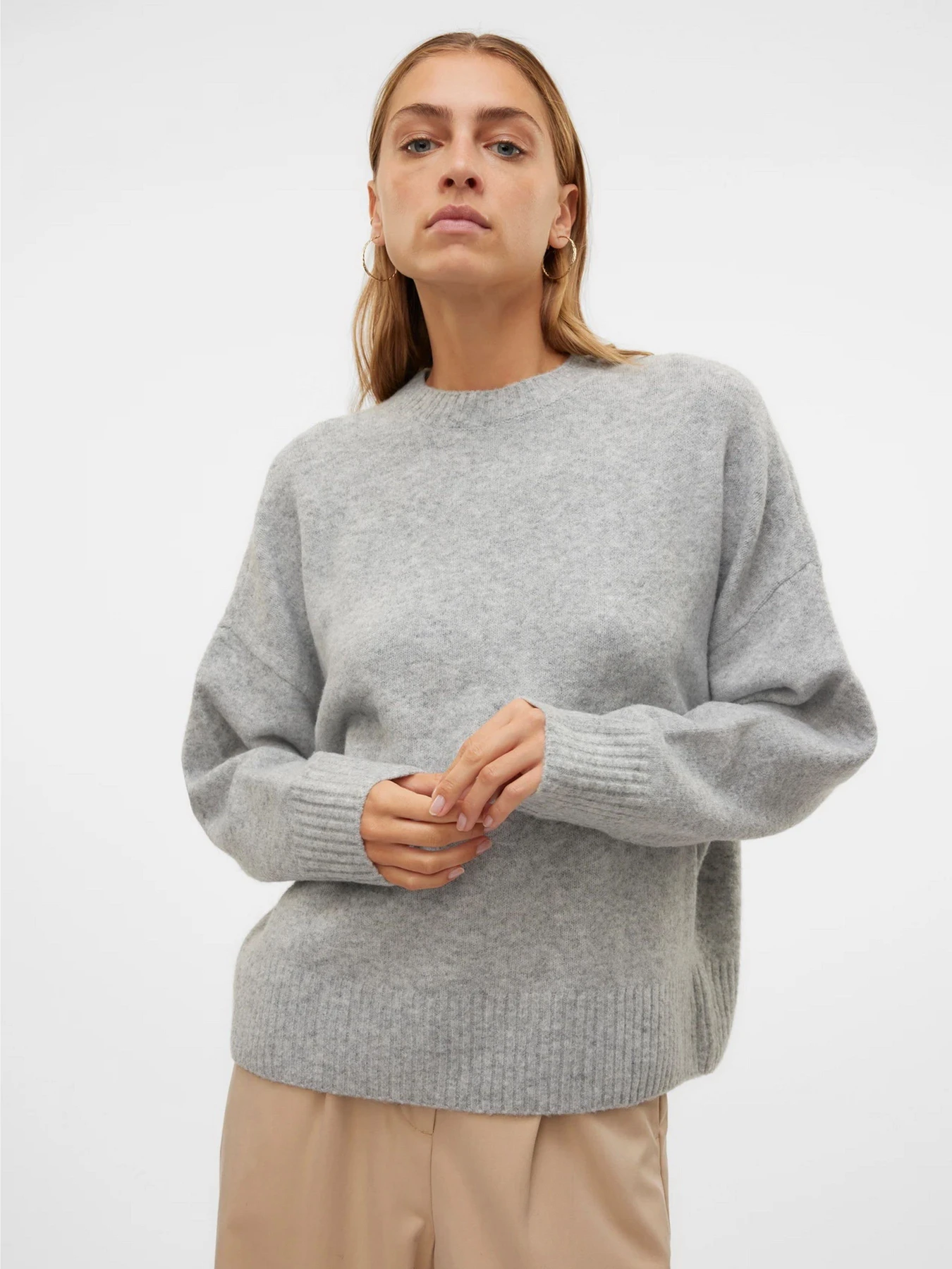 Свитры и кардиганы Vero Moda BOOM LS O-NECK PULLOVER модель 10320463_Light Grey Melange Свитры и кардиганы Vero Moda BOOM LS O-NECK PULLOVER модель 10320463_Light Grey Melange Фото