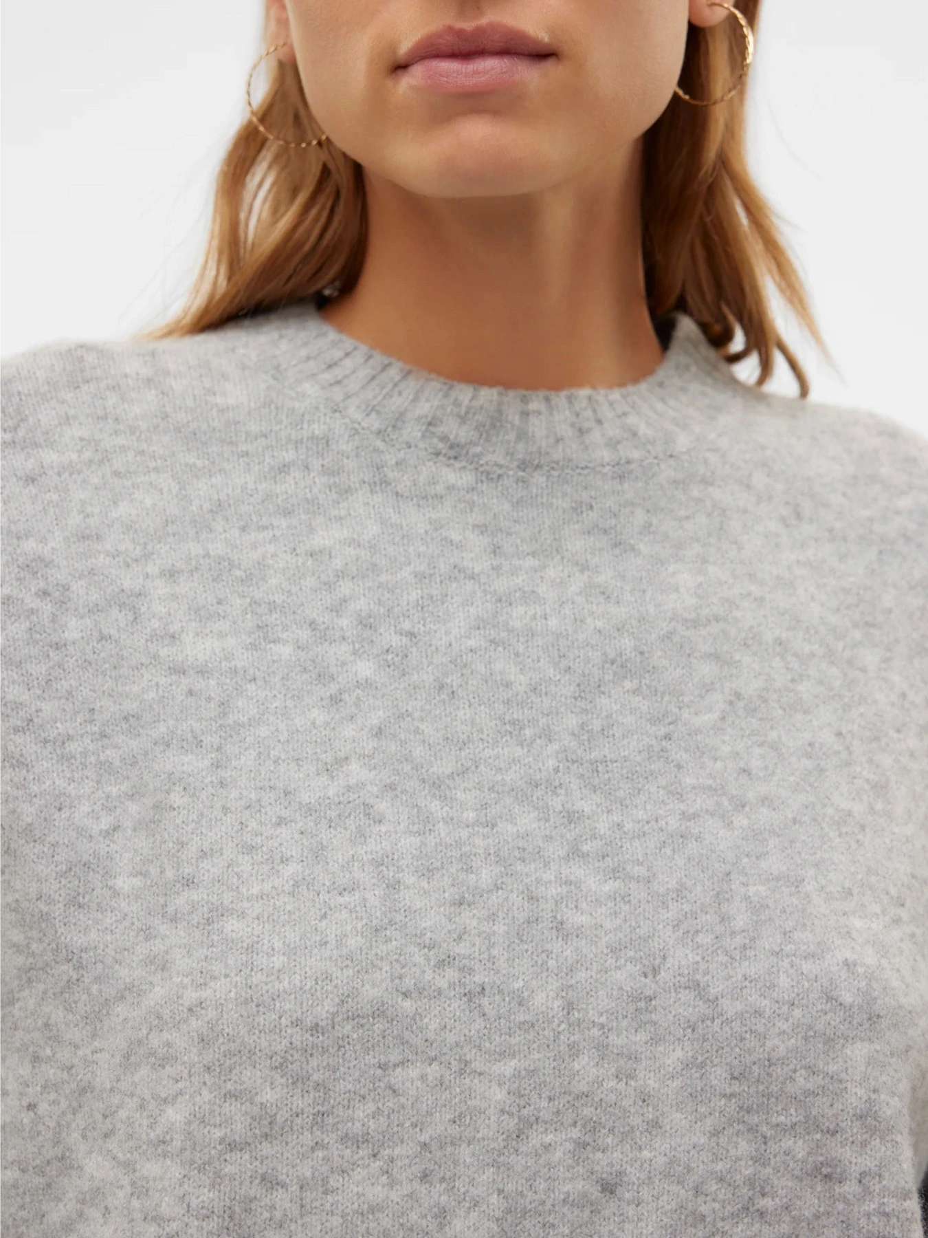 Свитры и кардиганы Vero Moda BOOM LS O-NECK PULLOVER модель 10320463_Light Grey Melange Свитры и кардиганы Vero Moda BOOM LS O-NECK PULLOVER модель 10320463_Light Grey Melange Фото