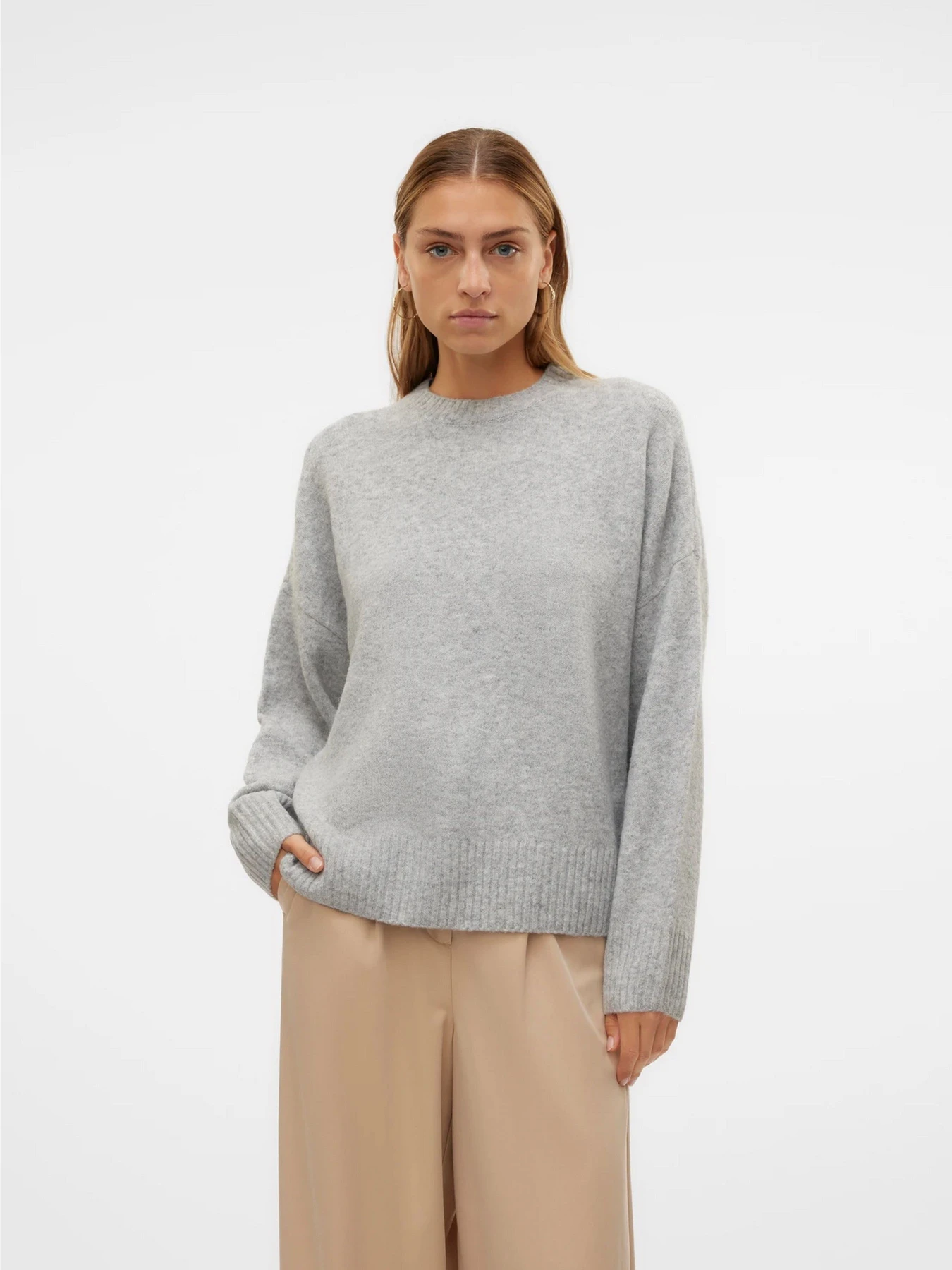 Свитры и кардиганы Vero Moda BOOM LS O-NECK PULLOVER модель 10320463_Light Grey Melange Свитры и кардиганы Vero Moda BOOM LS O-NECK PULLOVER модель 10320463_Light Grey Melange Фото