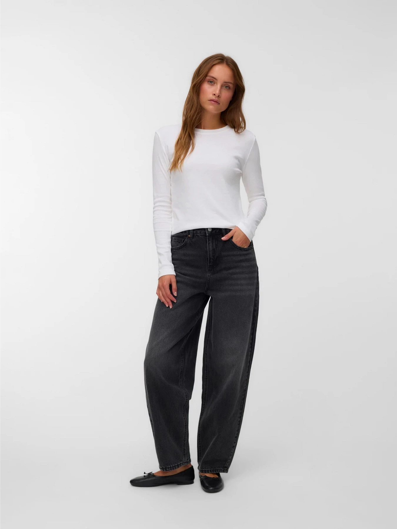 Джинси Vero Moda BILLIE HR BARREL ANK JS модель 10338845_Black Denim Фото
