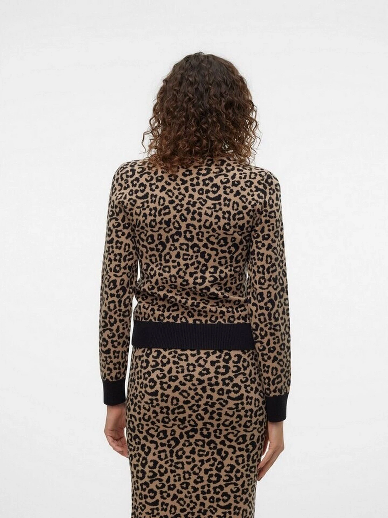 Светри та кардигани Vero Moda VMARIA ART LS HIGH-NECK PULLOV модель 10314509_Black W. SILVER MINK ( NEW Светри та кардигани Vero Moda VMARIA ART LS HIGH-NECK PULLOV модель 10314509_Black W. SILVER MINK ( NEW Фото